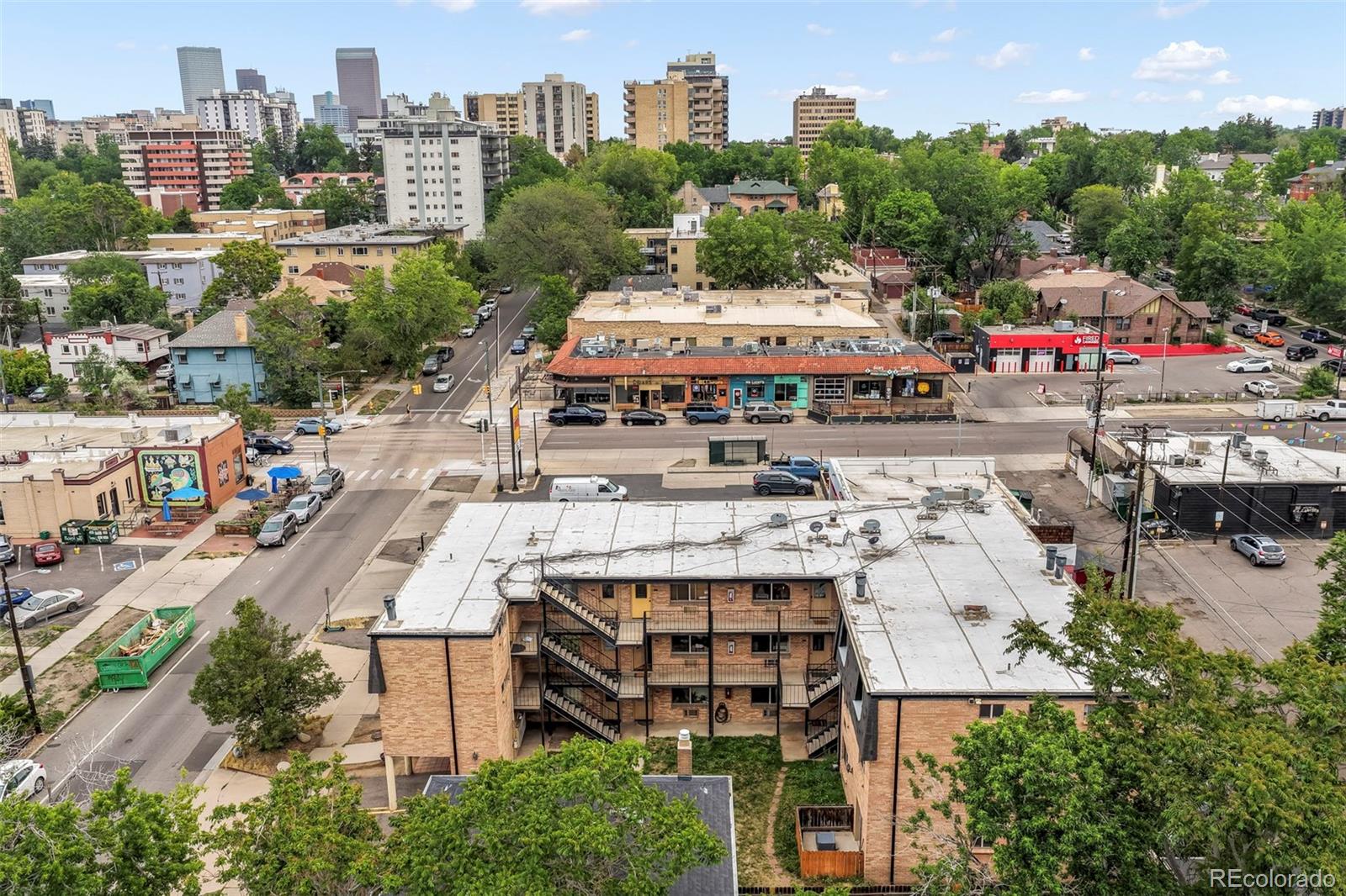 558 N Washington Street Unit: 203