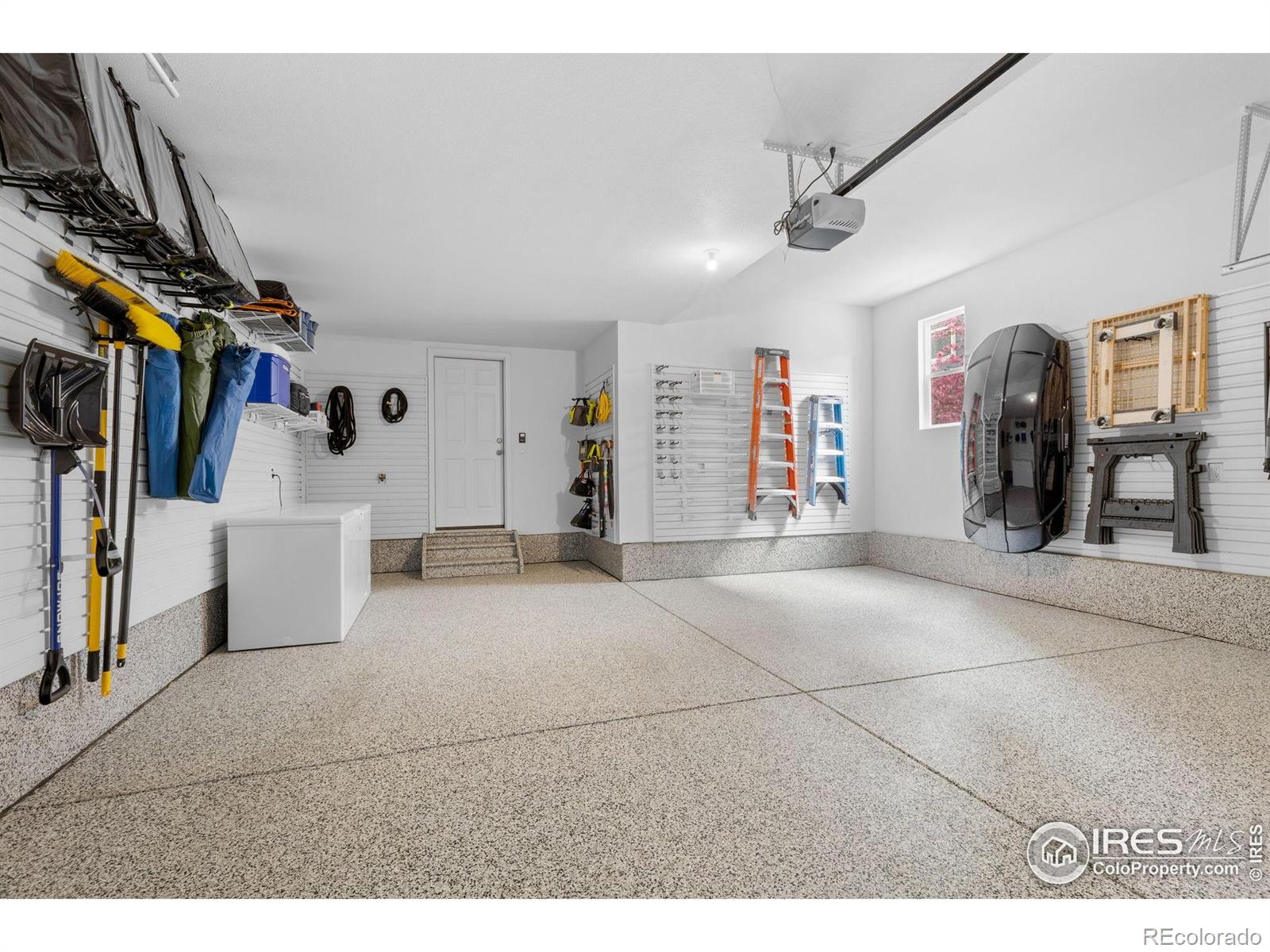 12155 W 57th Place