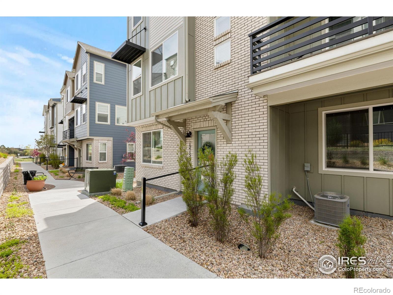 12155 W 57th Place