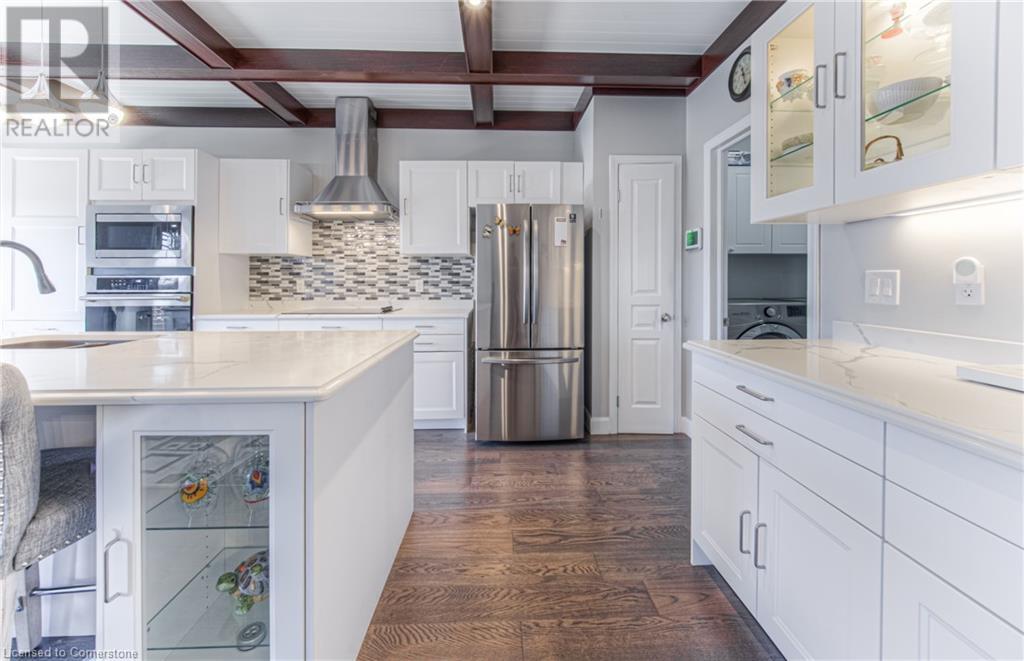 900 DOON VILLAGE Road Unit# 4