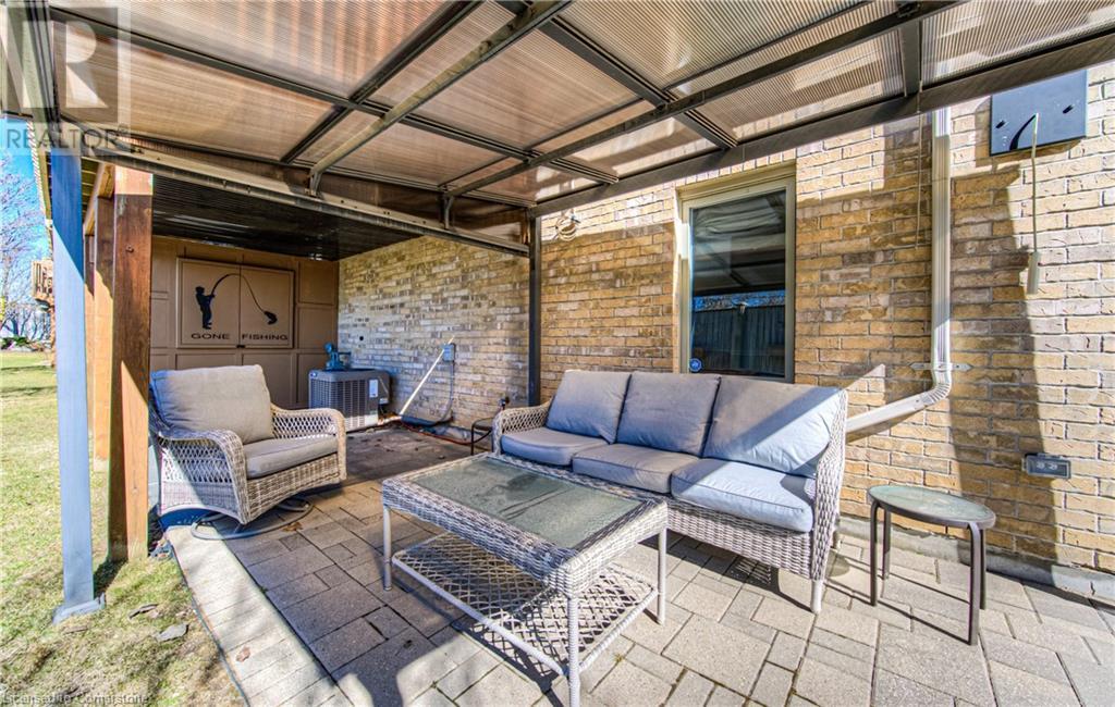 900 DOON VILLAGE Road Unit# 4
