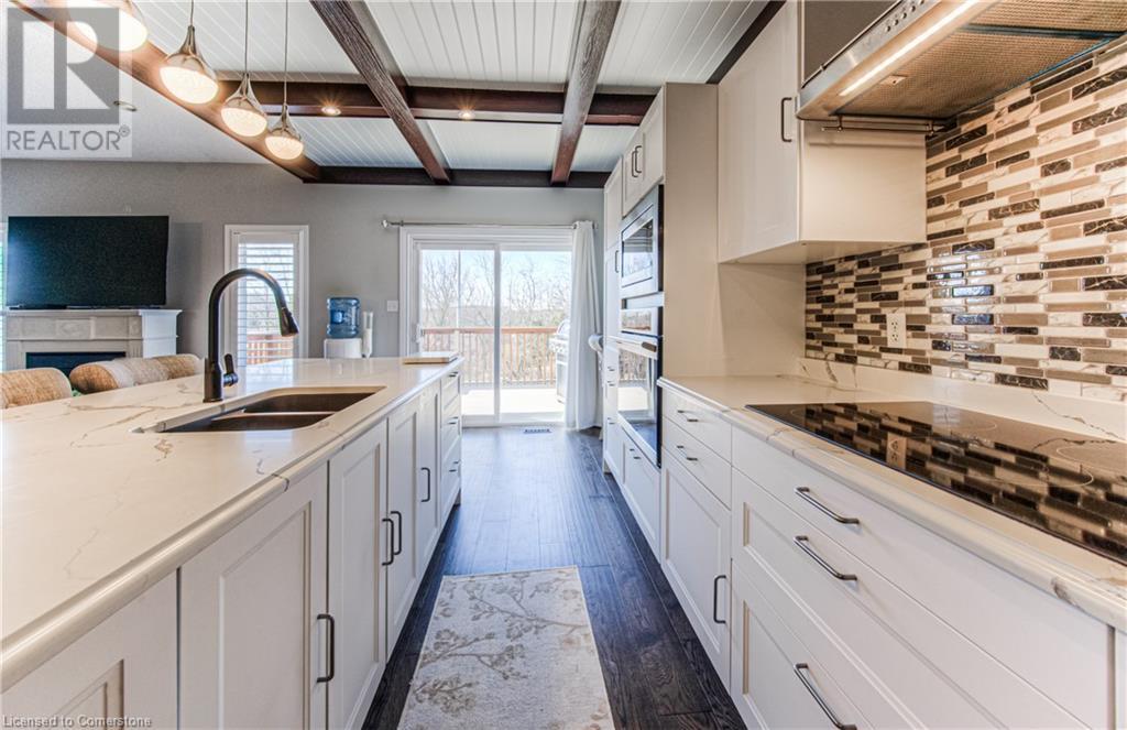 900 DOON VILLAGE Road Unit# 4