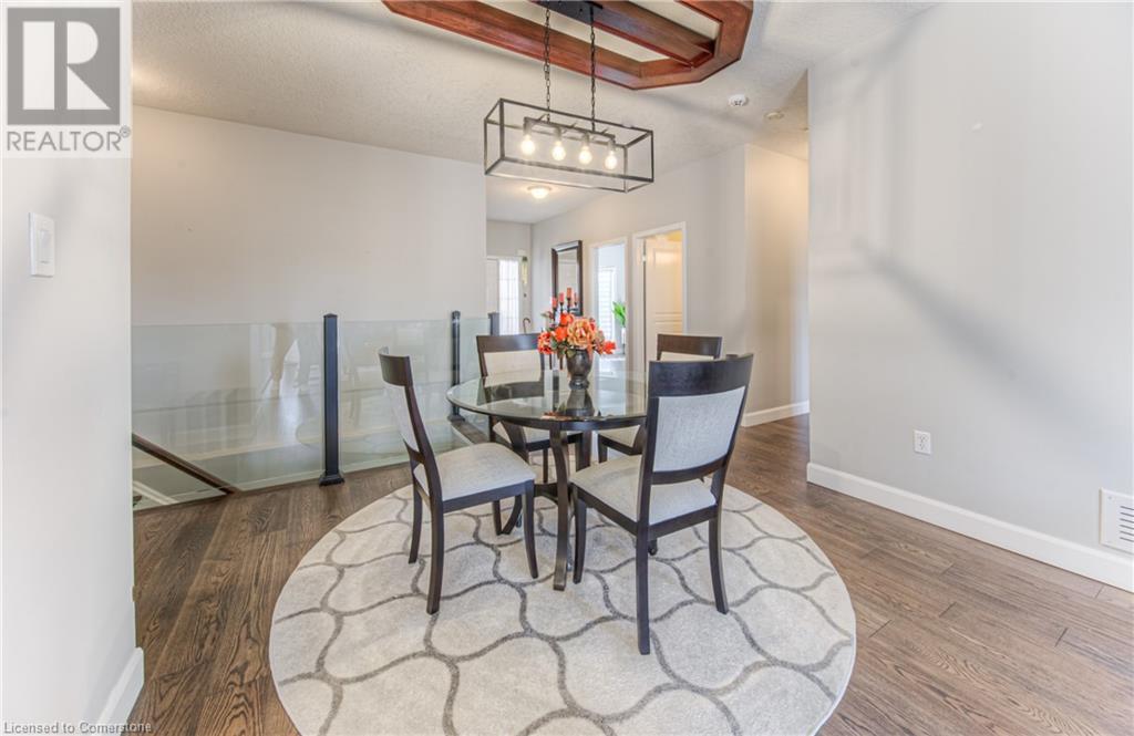 900 DOON VILLAGE Road Unit# 4
