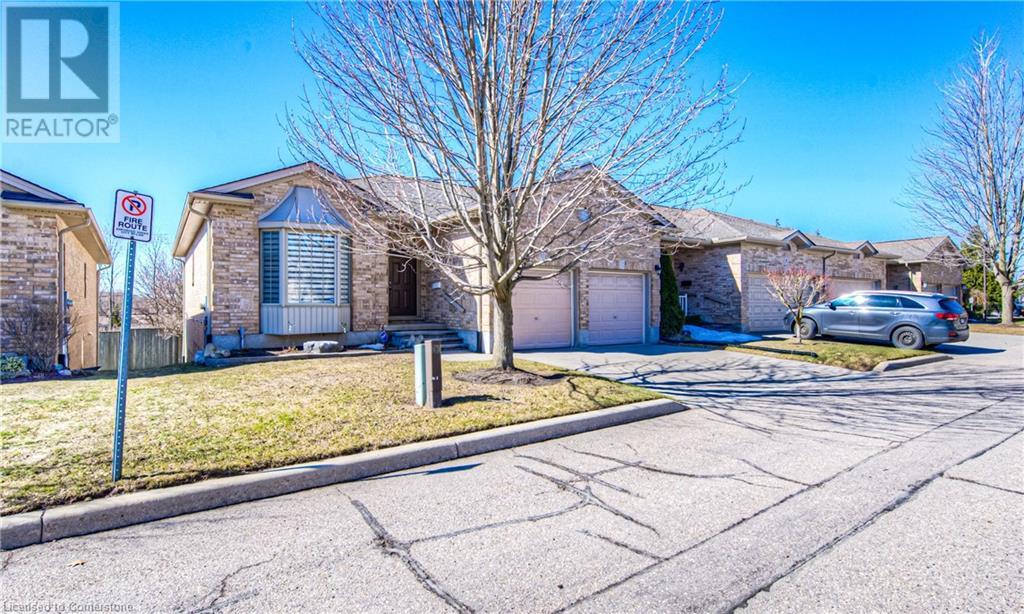 900 DOON VILLAGE Road Unit# 4