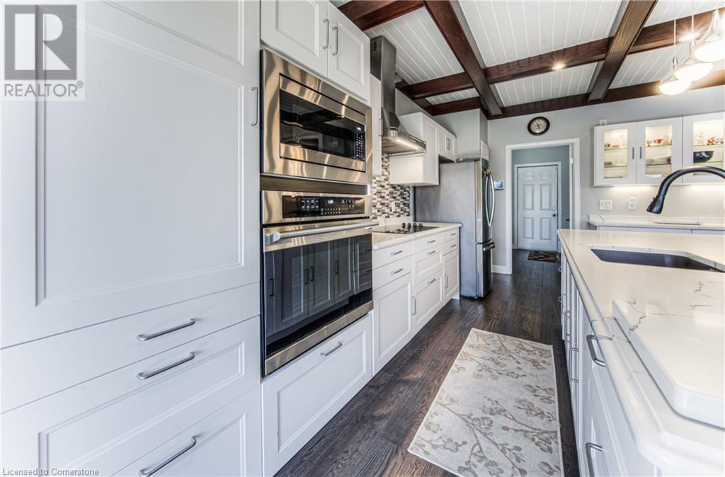 900 DOON VILLAGE Road Unit# 4