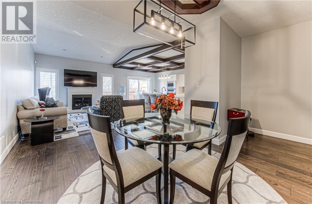 900 DOON VILLAGE Road Unit# 4