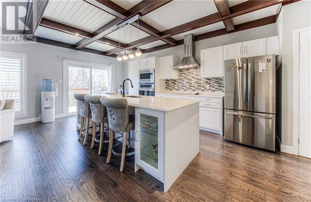 900 DOON VILLAGE Road Unit# 4