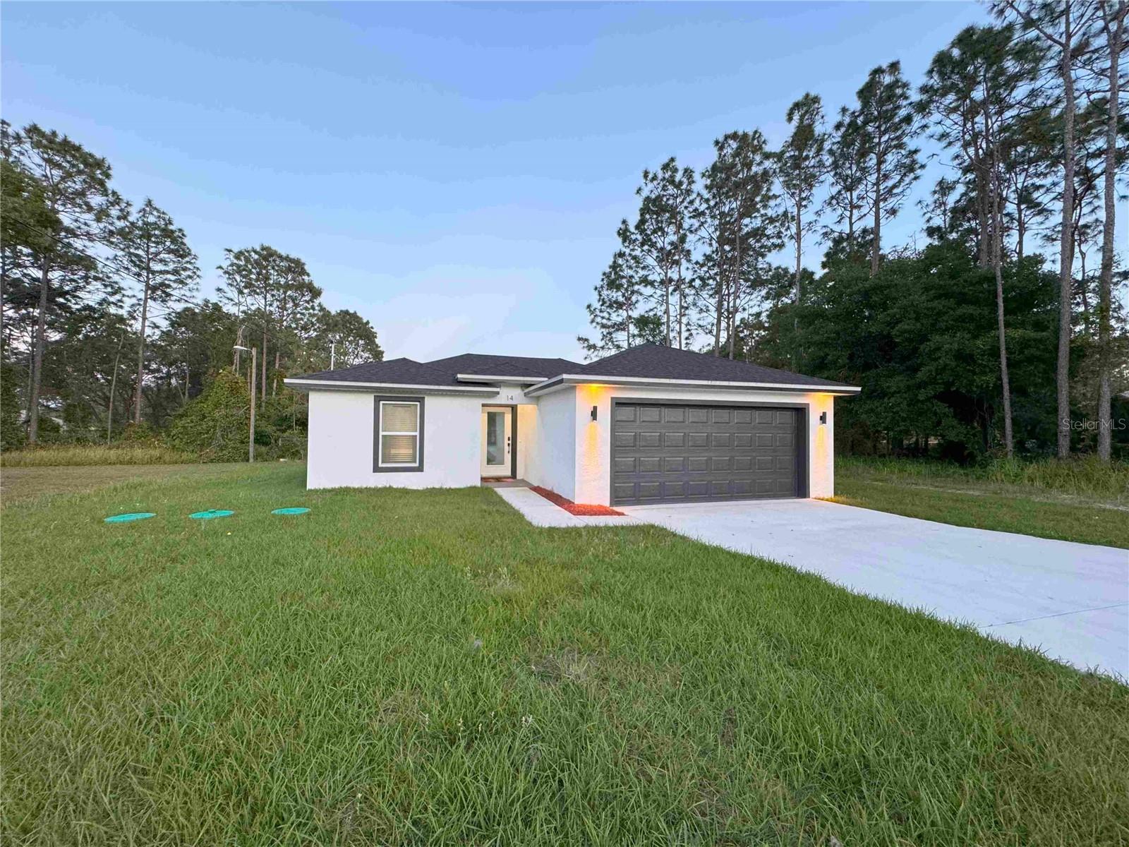 14 FIR TRAIL WAY