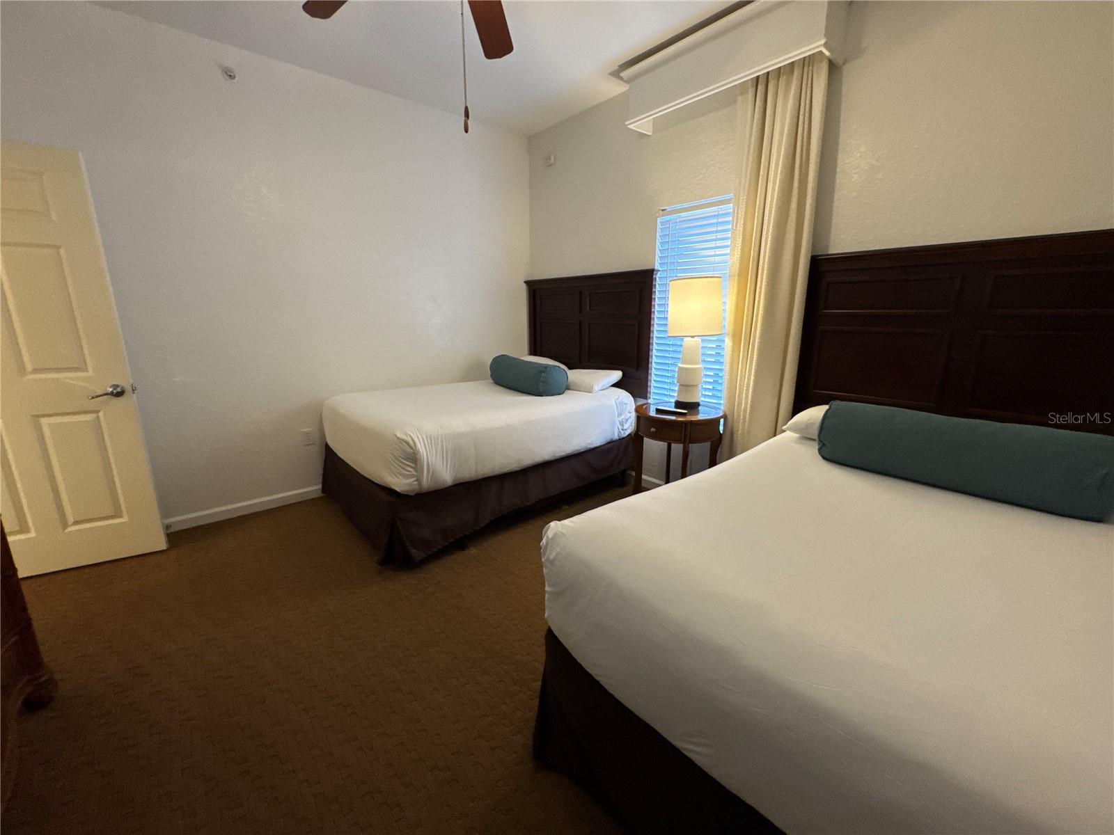 8101 RESORT VILLAGE DR #31502