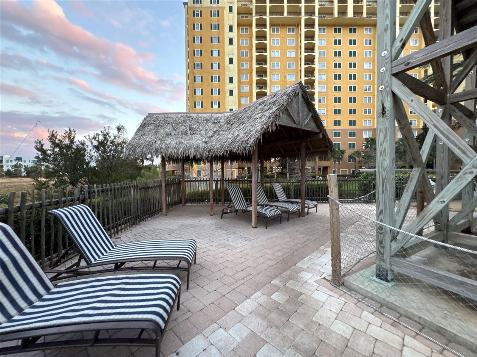 8101 RESORT VILLAGE DR #31502