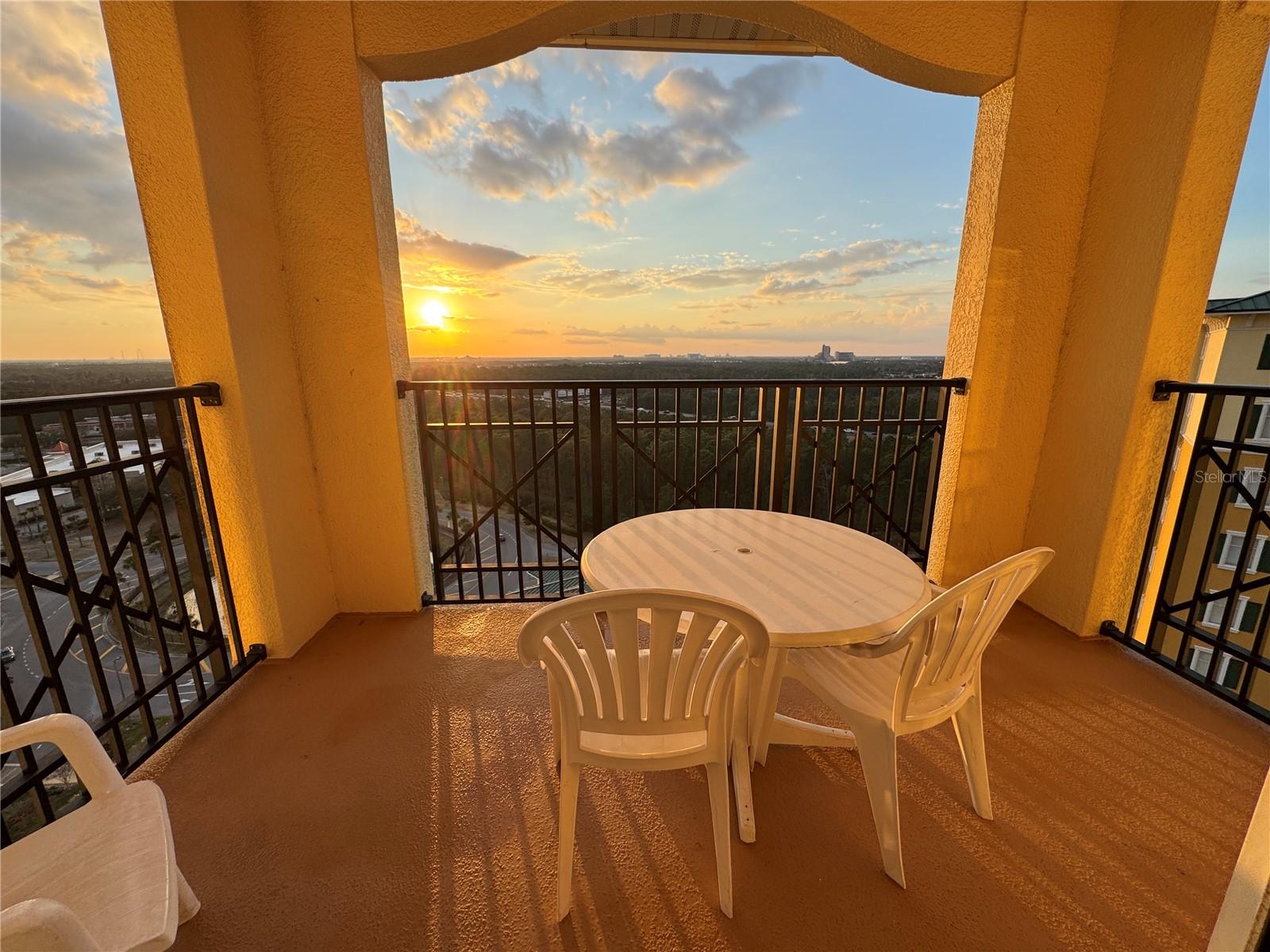 8101 RESORT VILLAGE DR #31502