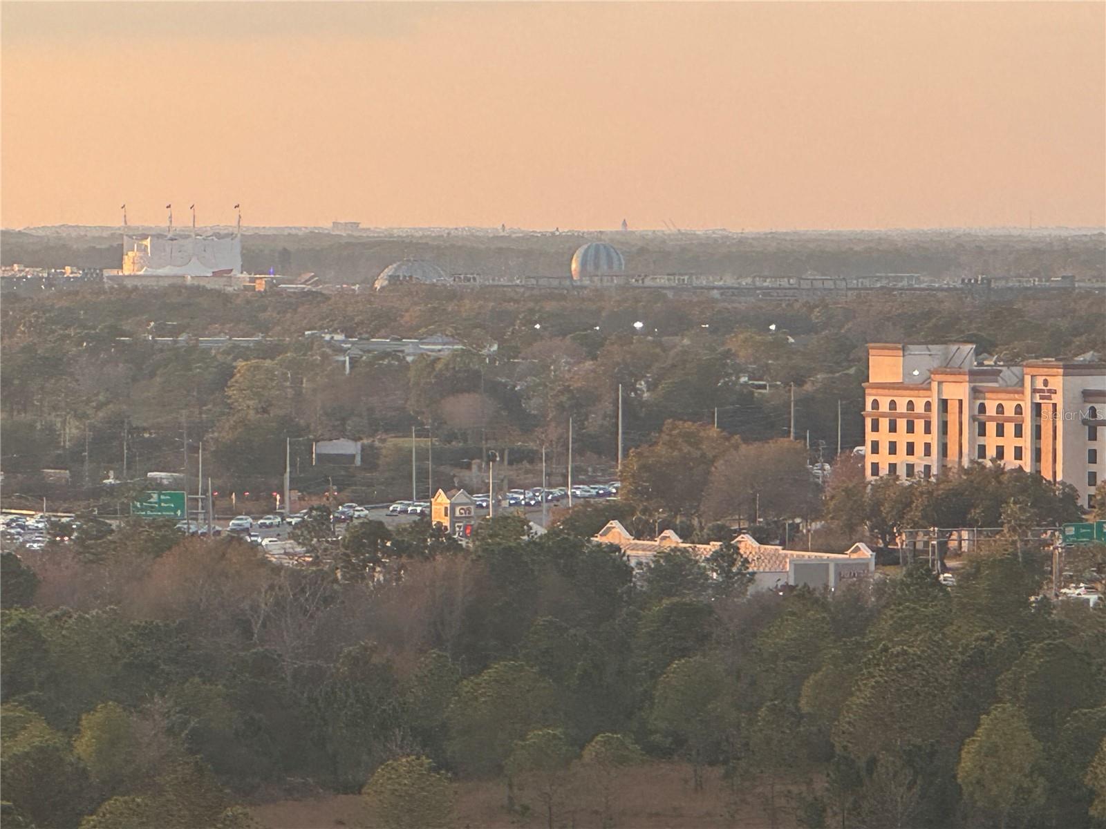 8101 RESORT VILLAGE DR #31502