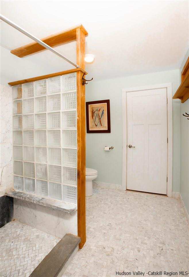 570 Old Kings Highway