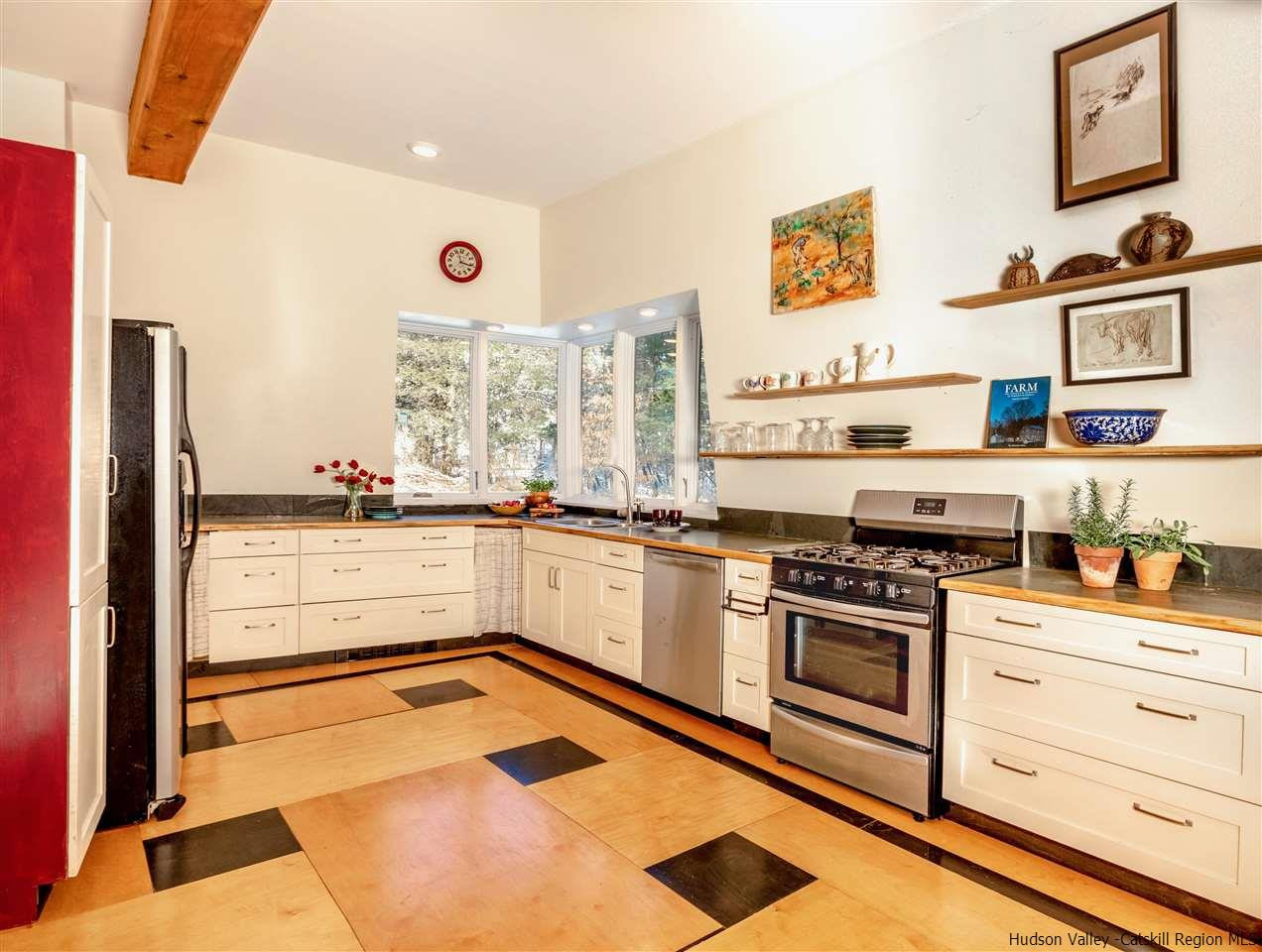 570 Old Kings Highway