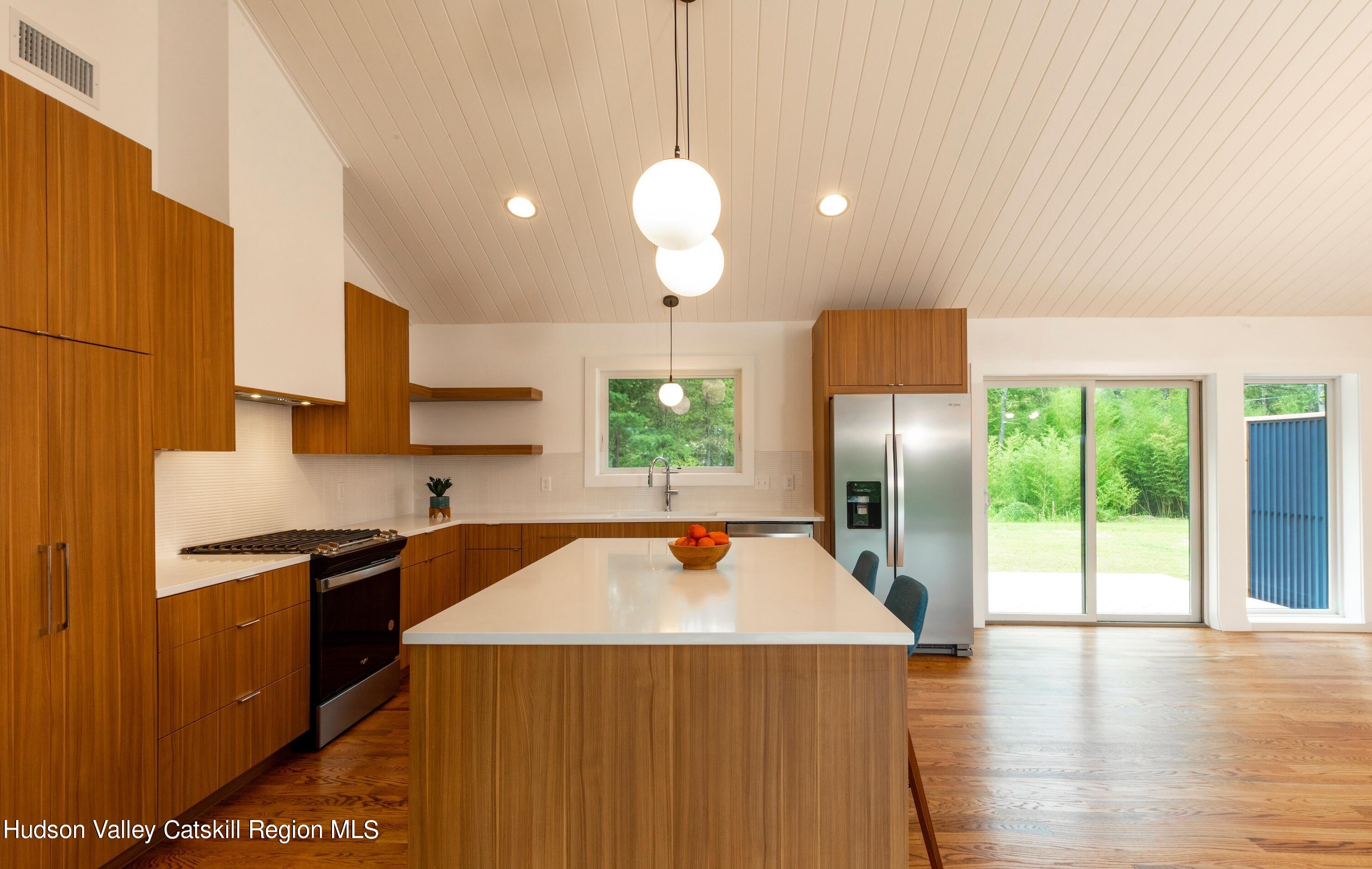 35 Rocky Hill Road