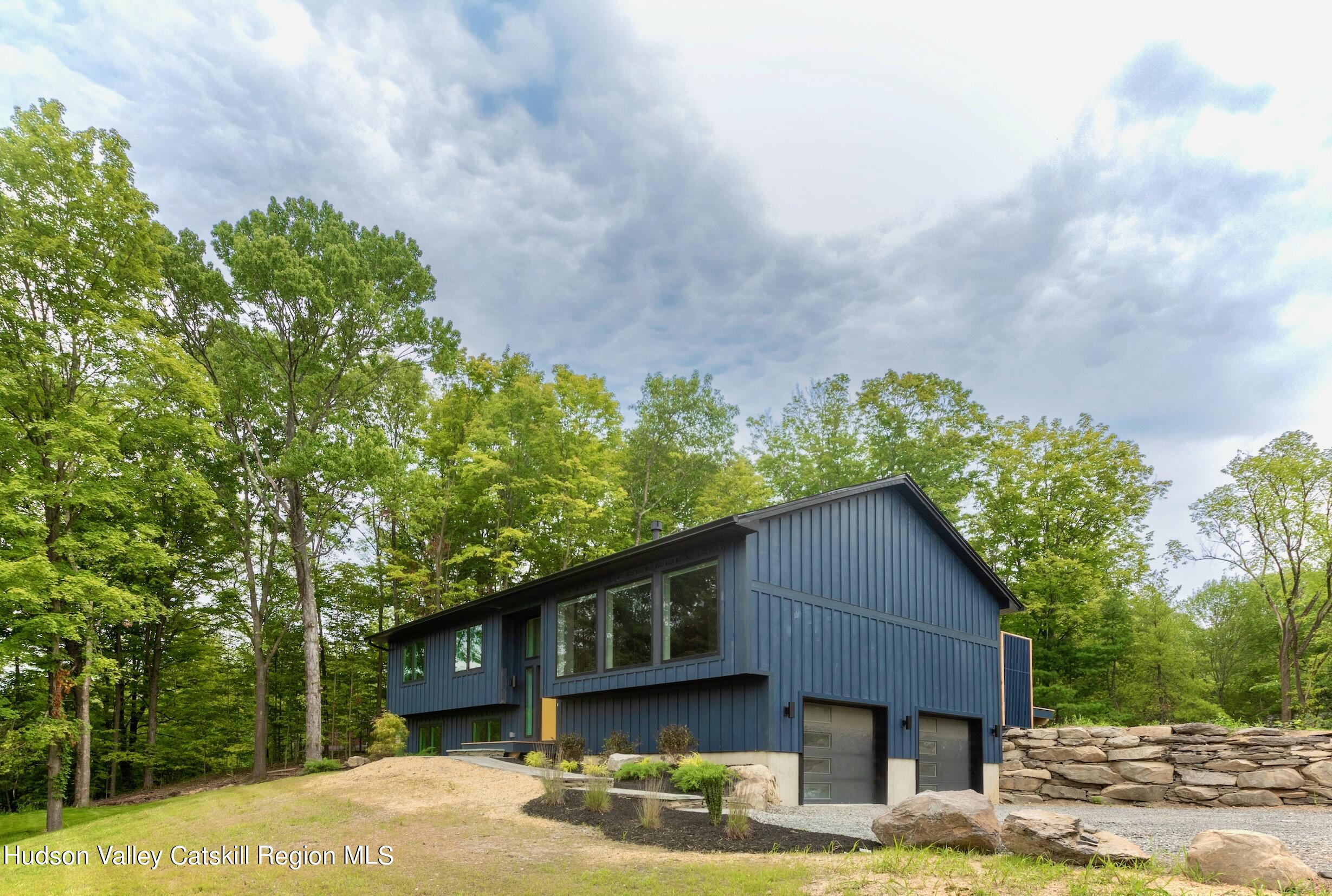 35 Rocky Hill Road