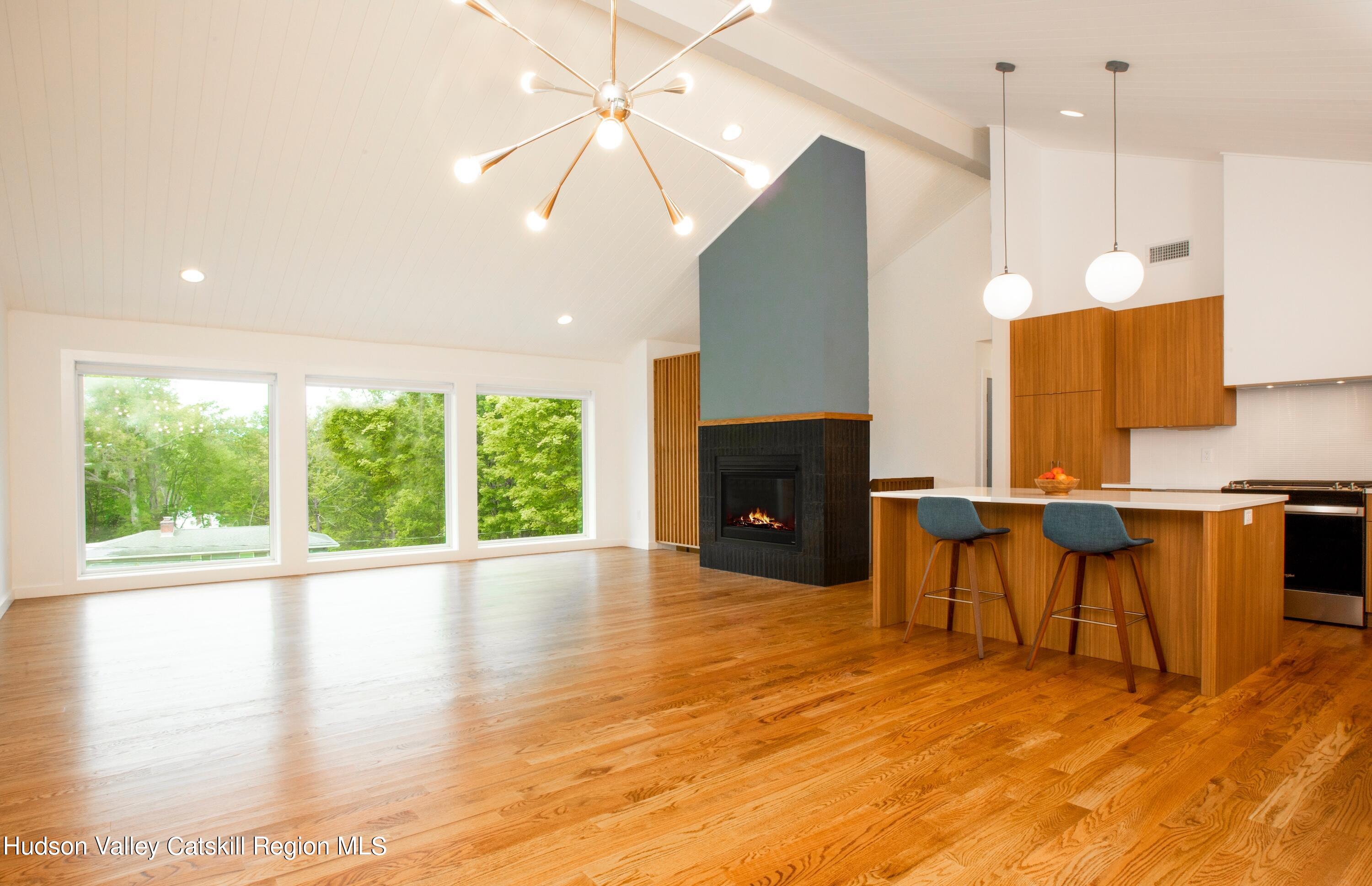 35 Rocky Hill Road