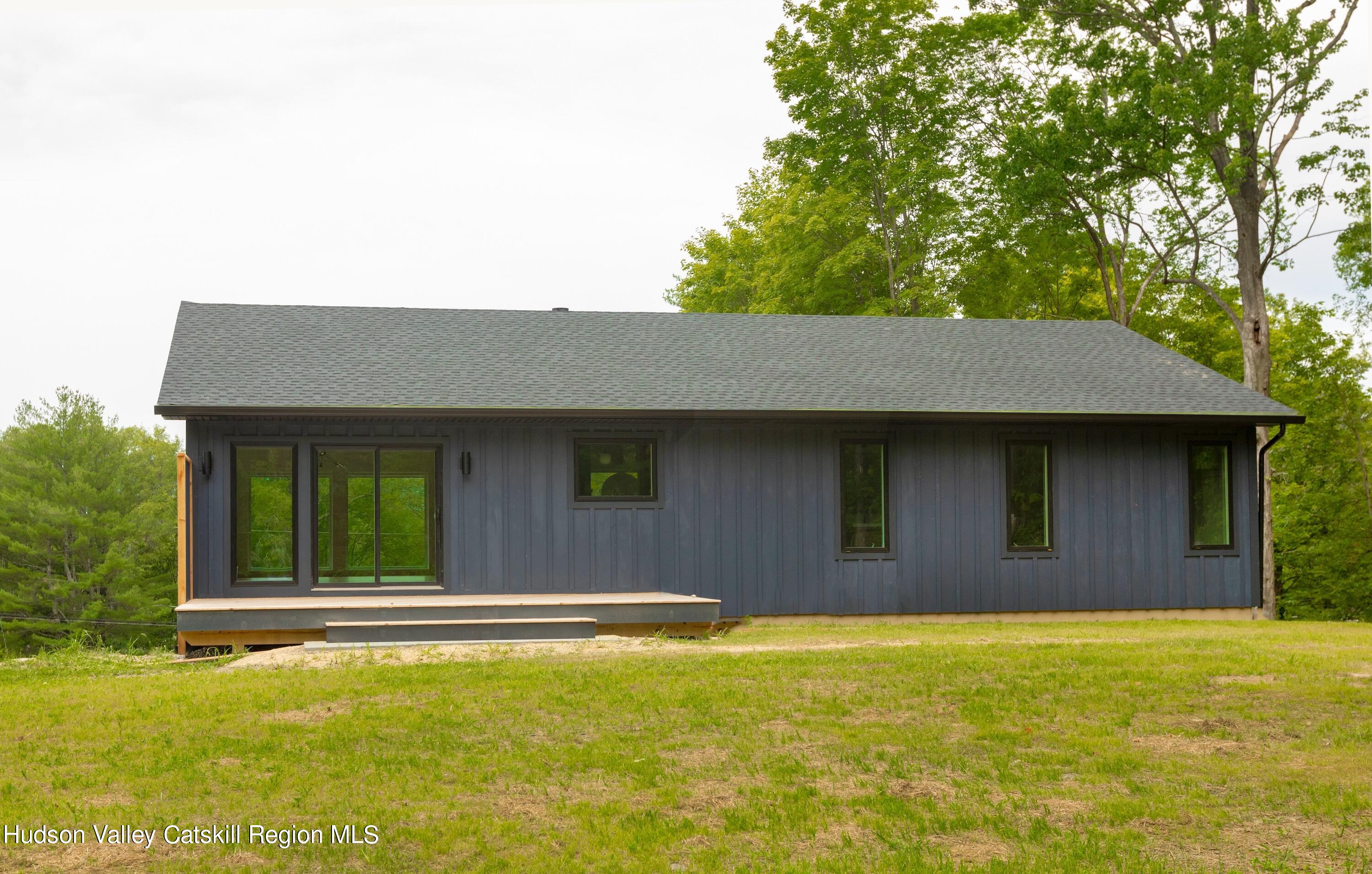 35 Rocky Hill Road