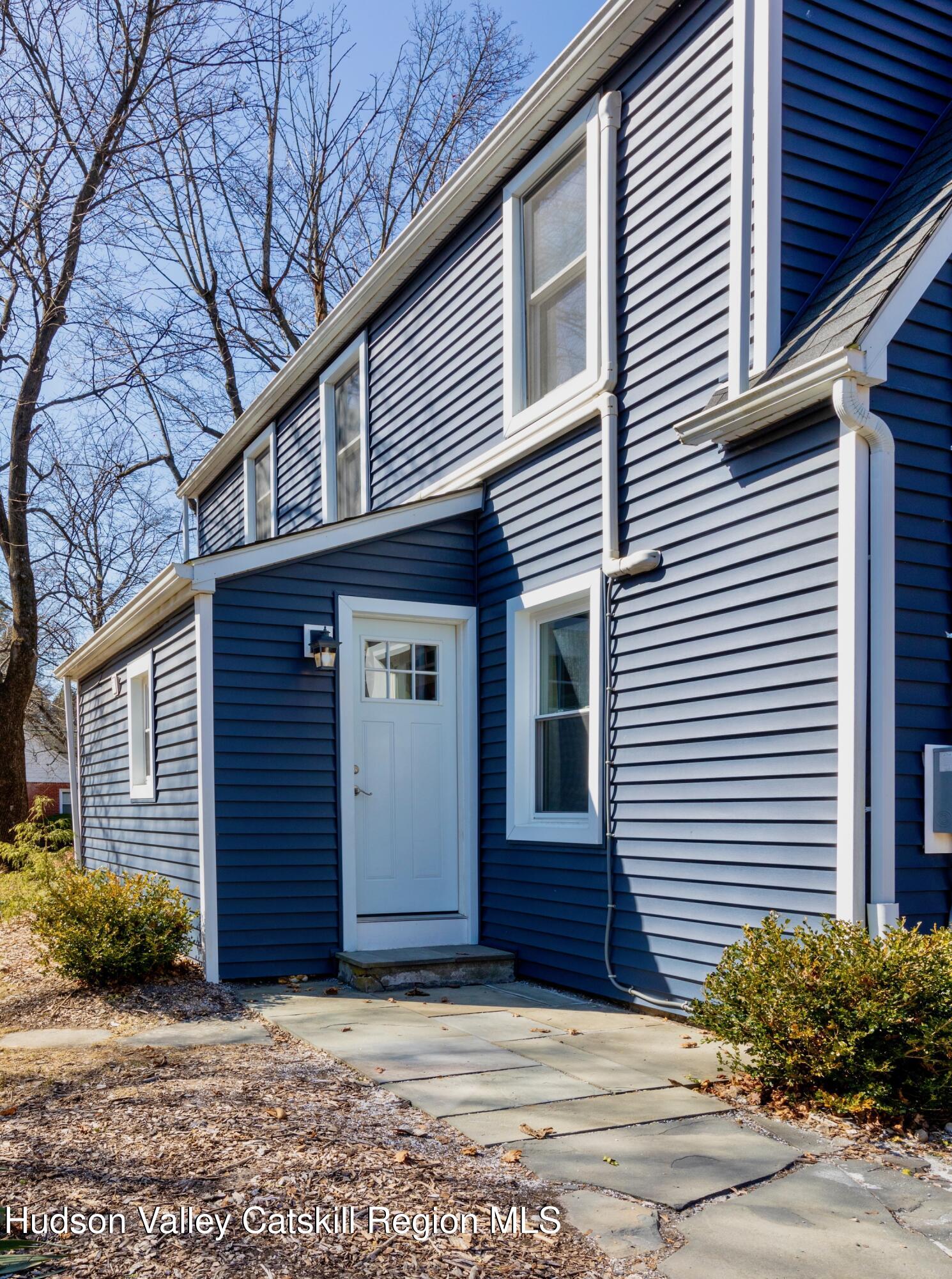 40 S Manheim Boulevard