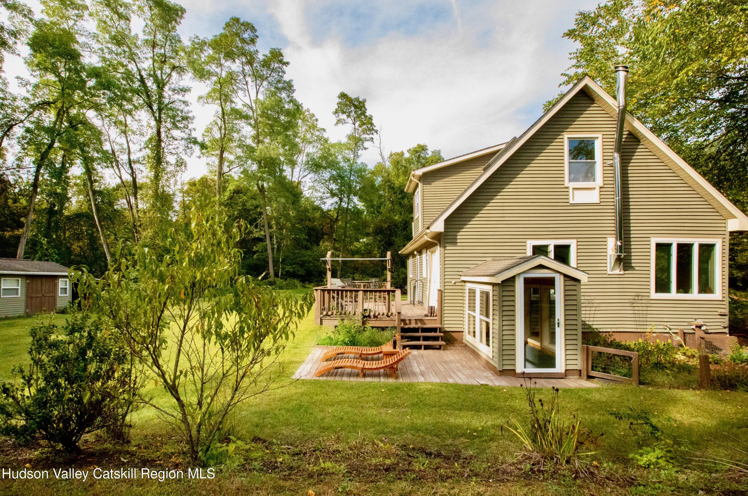 688 Churchland Road