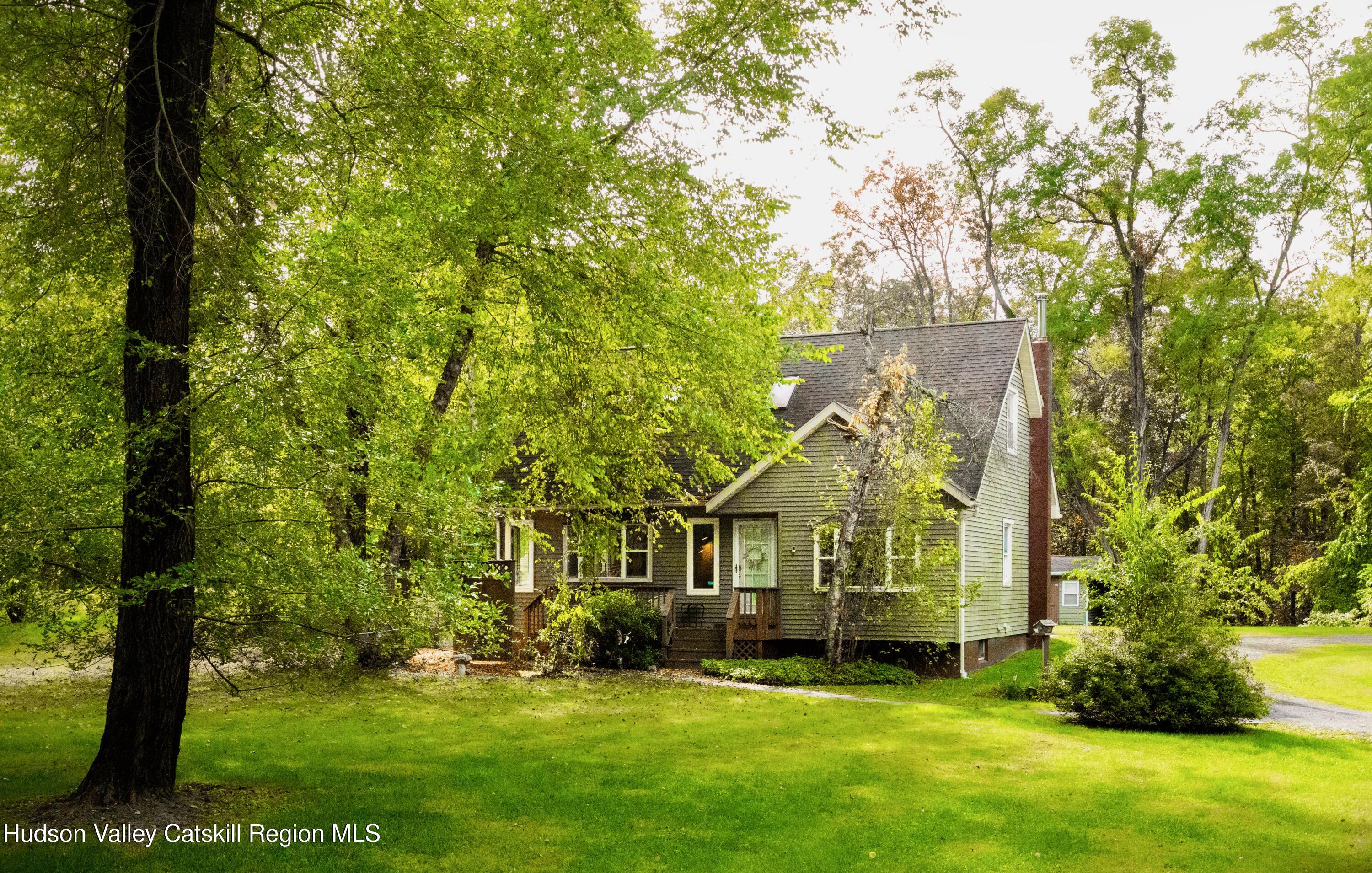 688 Churchland Road