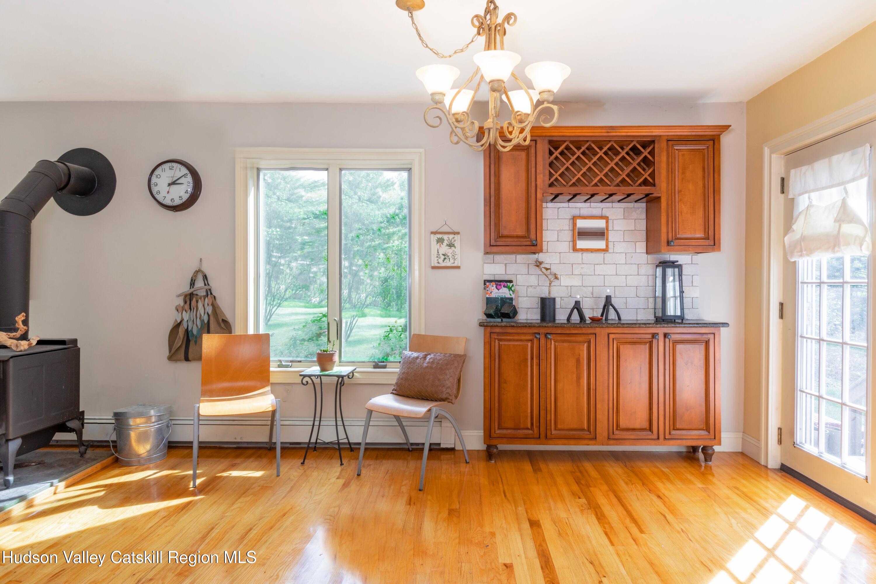 688 Churchland Road
