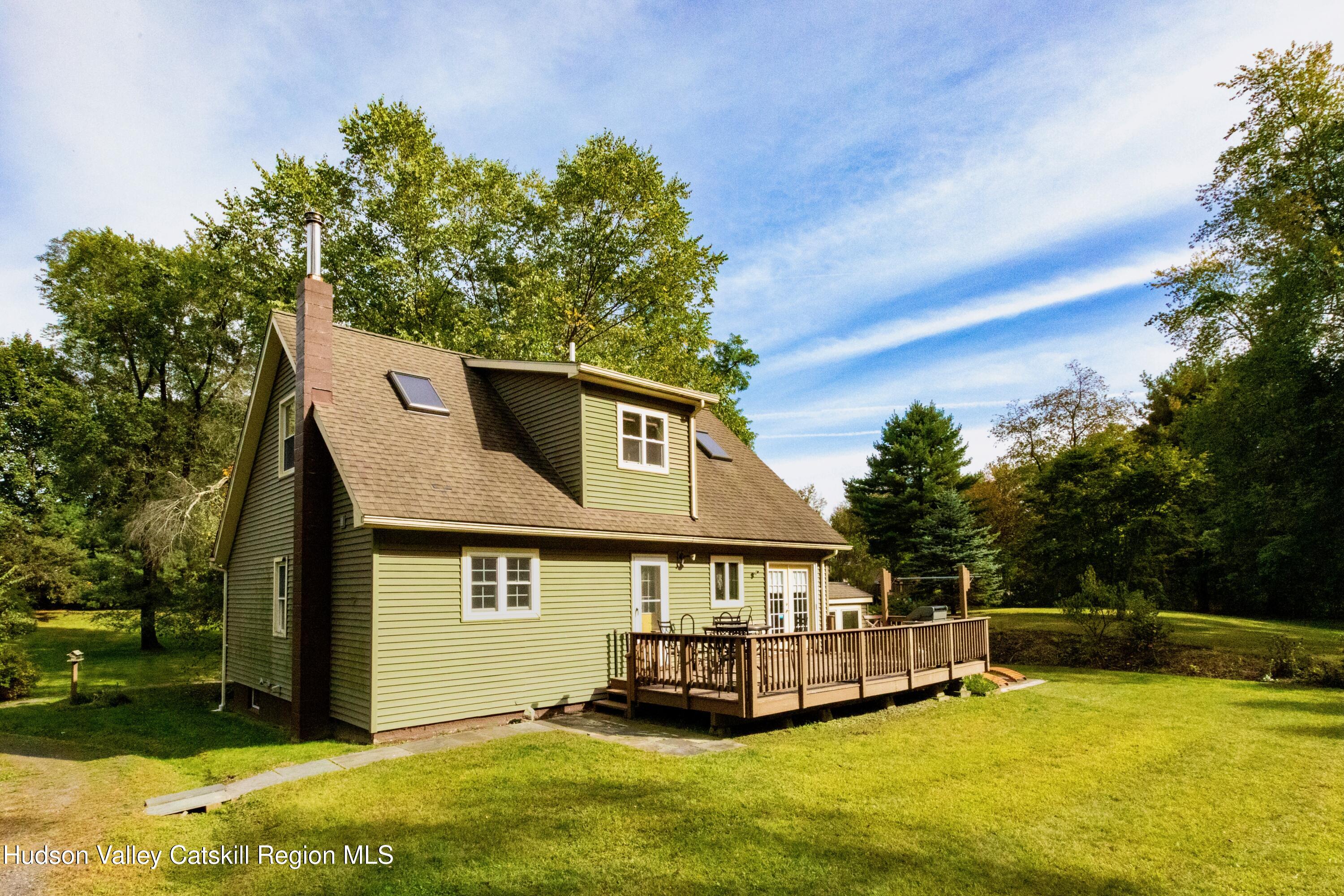 688 Churchland Road