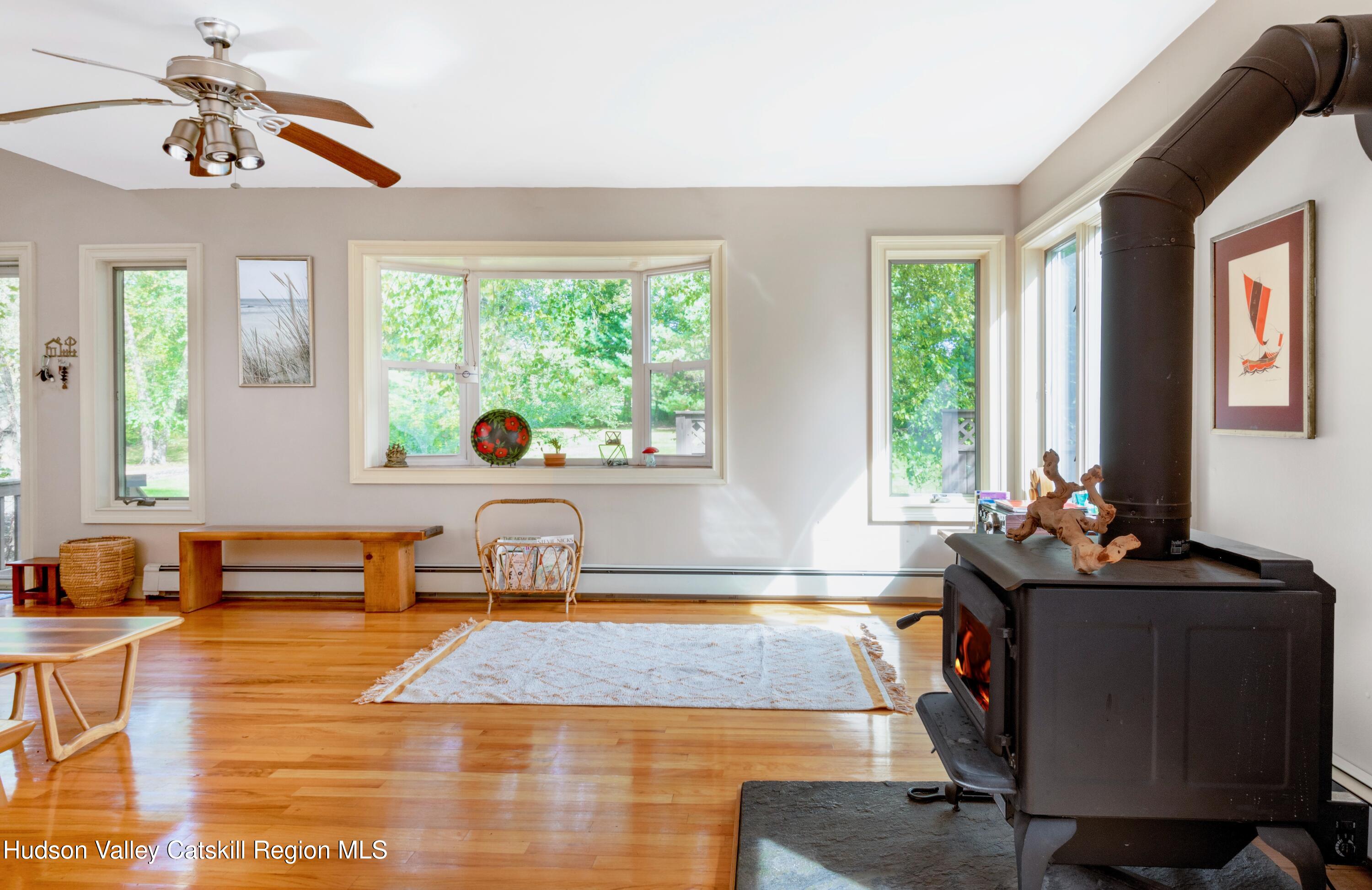 688 Churchland Road