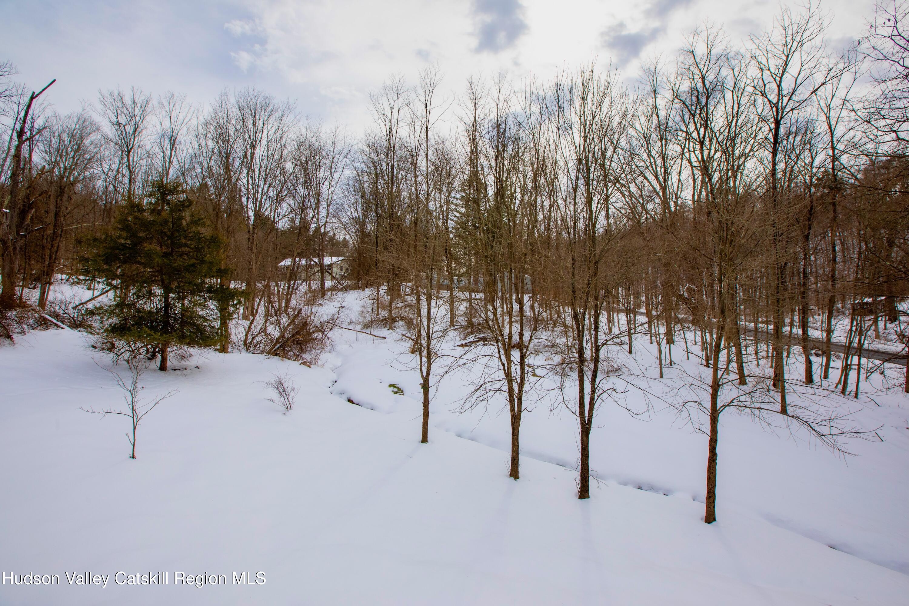 1046 Cow Hough Road
