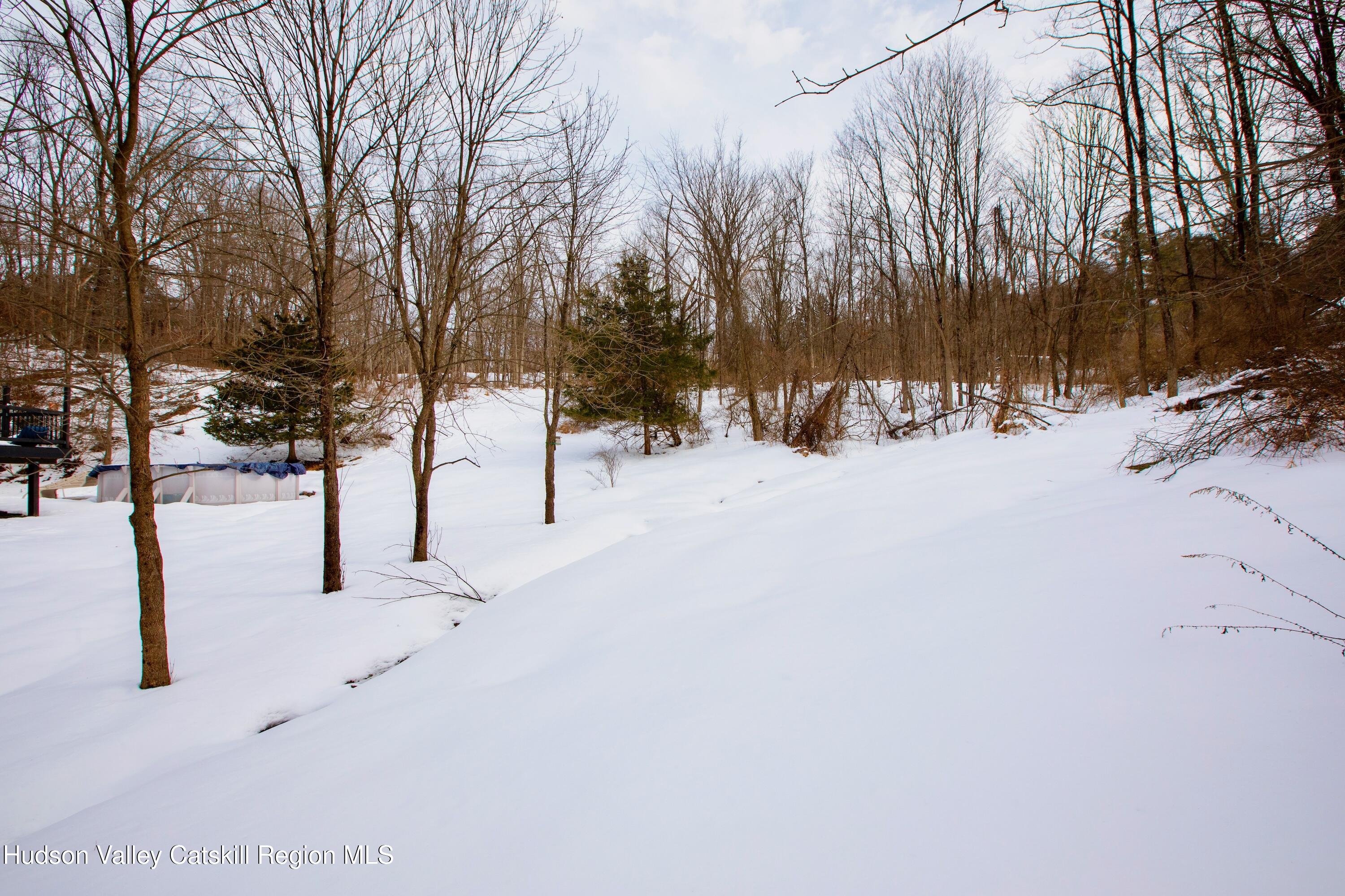1046 Cow Hough Road