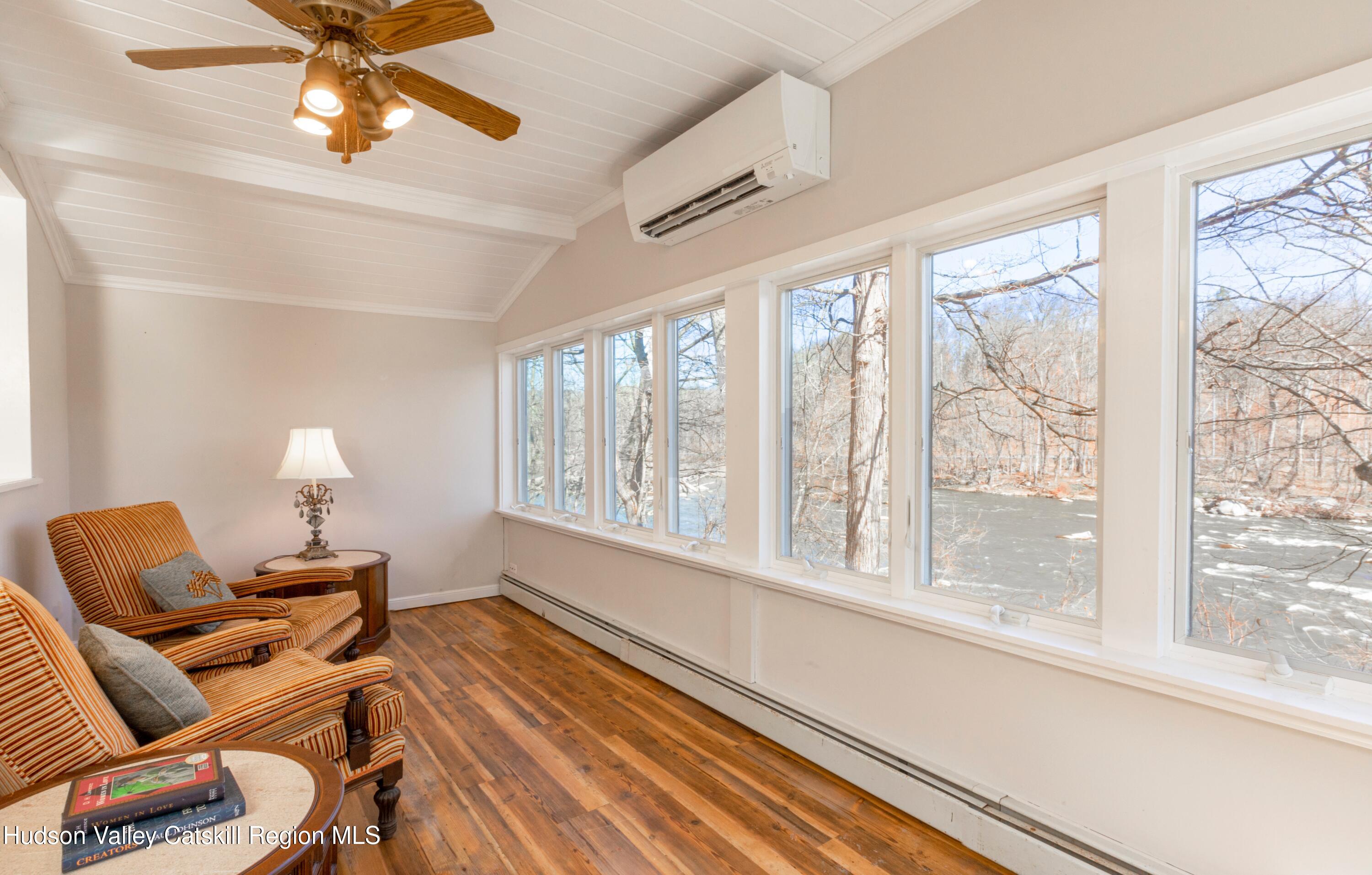 1232 Old Ford Circle