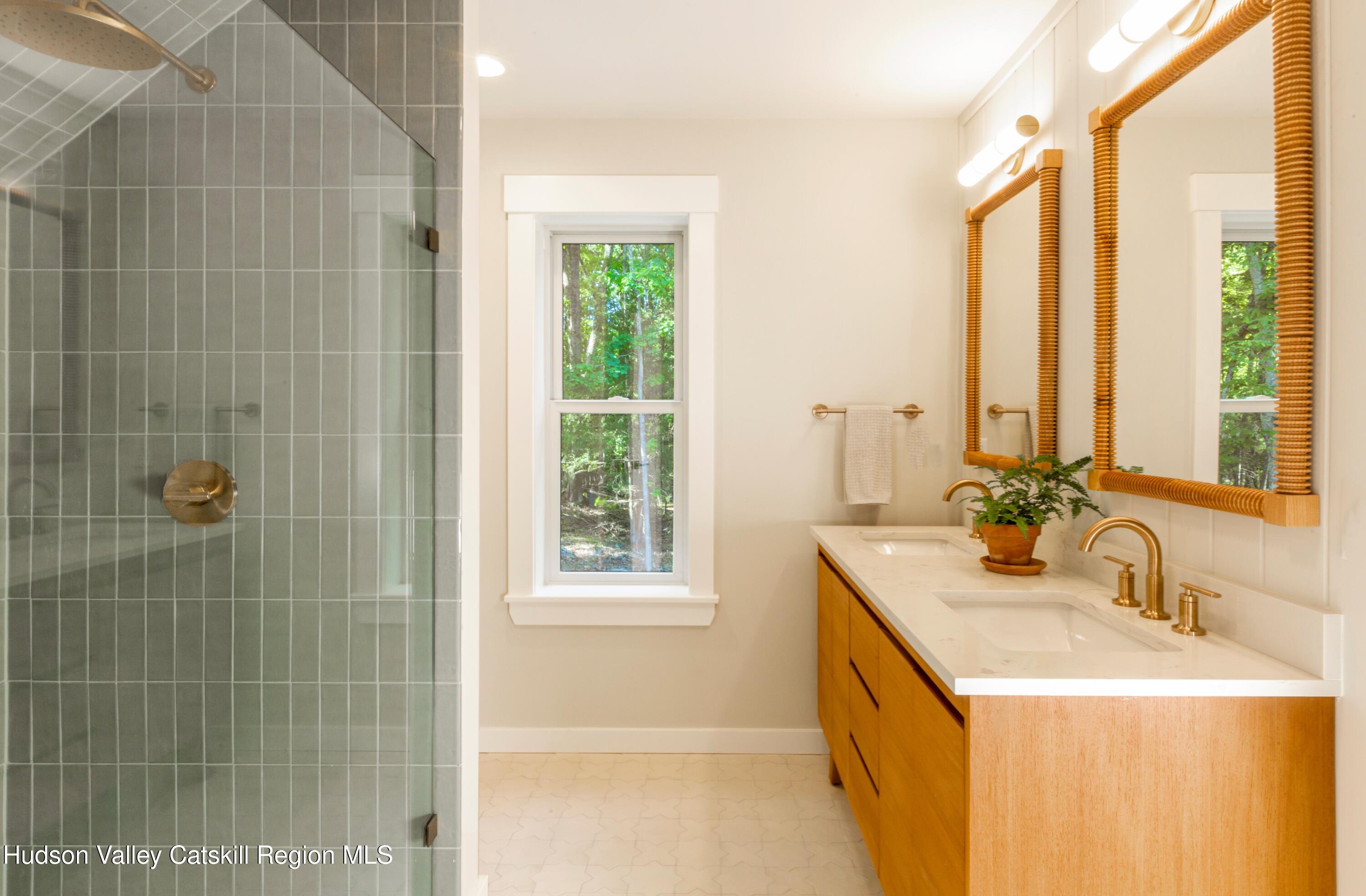 264 Wynkoop Road