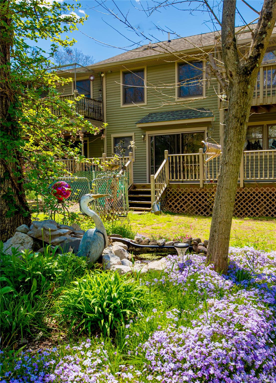 15 Unity Lane