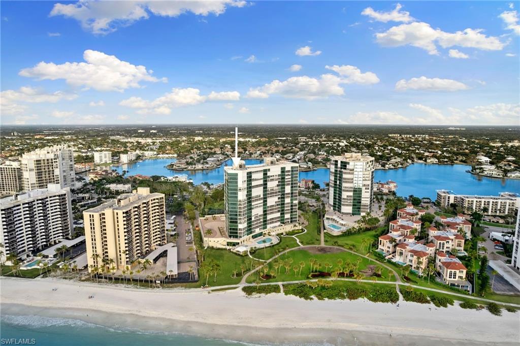 3991 Gulf Shore BLVD N # 1004
