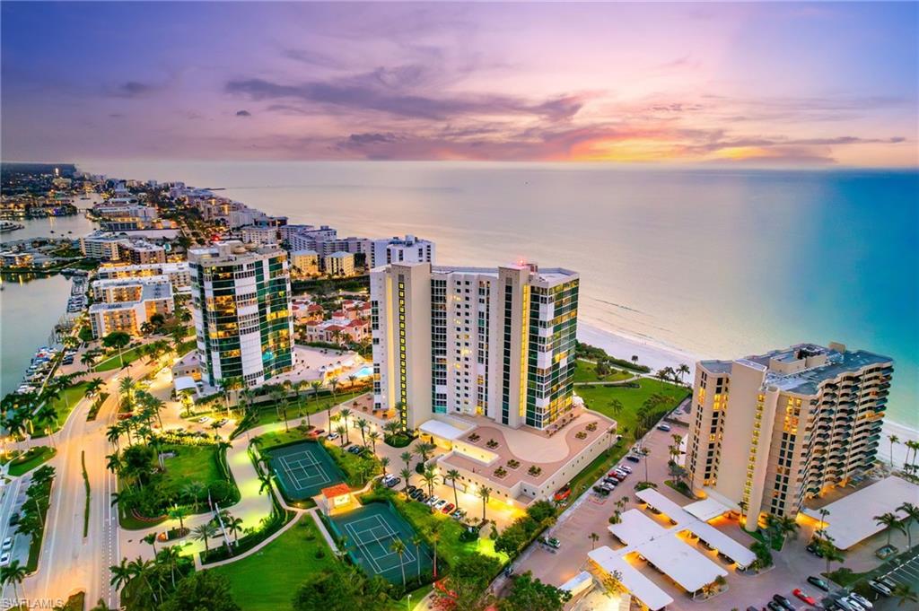3991 Gulf Shore BLVD N # 1004
