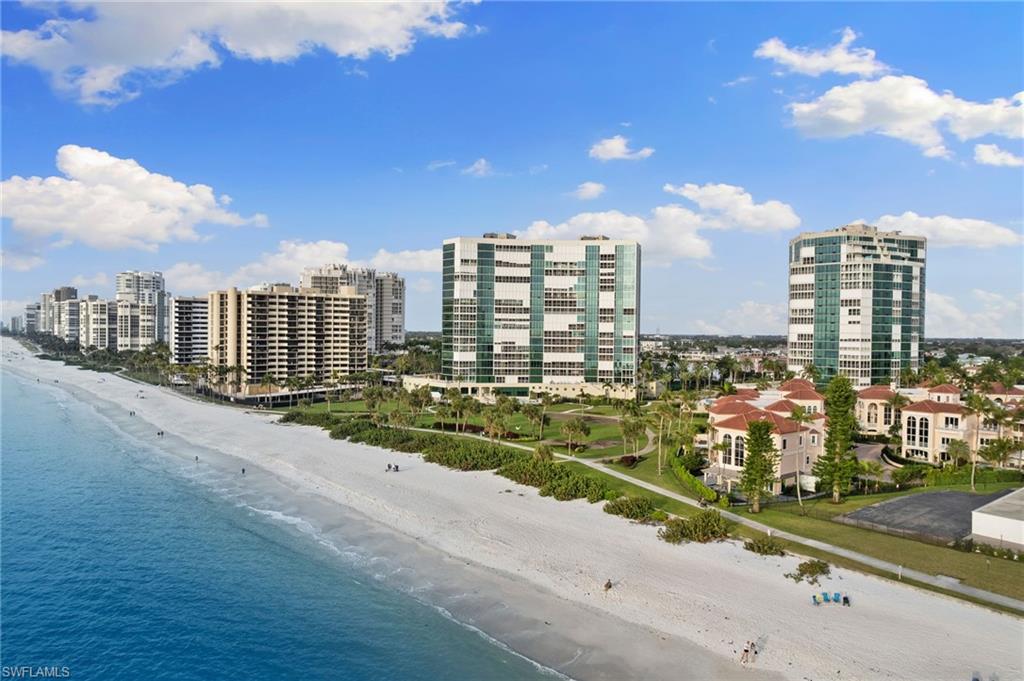 3991 Gulf Shore BLVD N # 1004