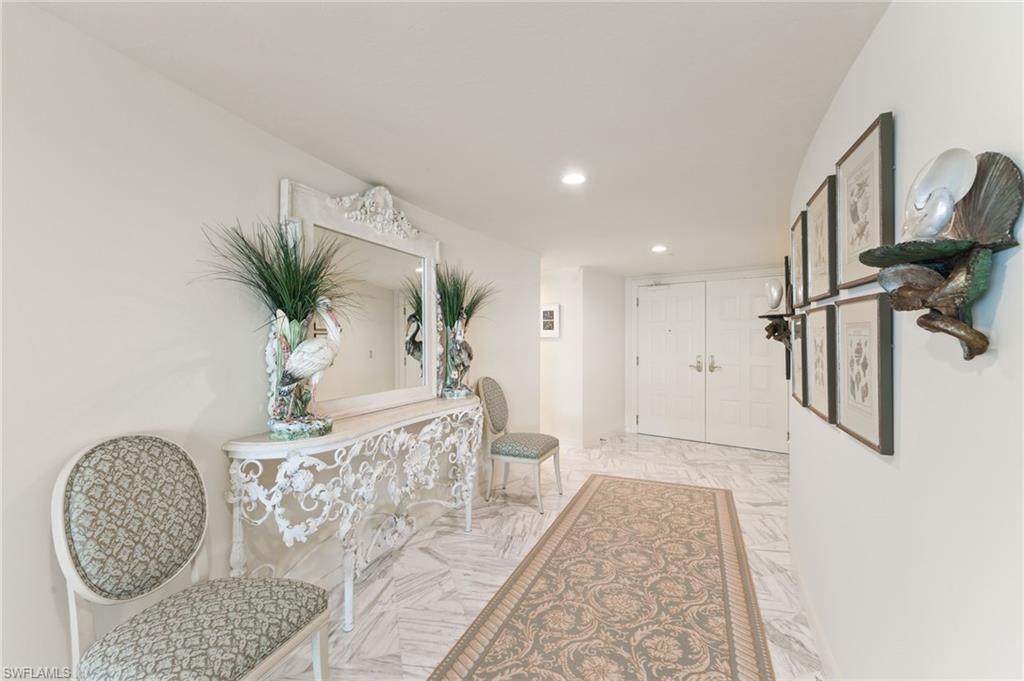 3991 Gulf Shore BLVD N # 1004