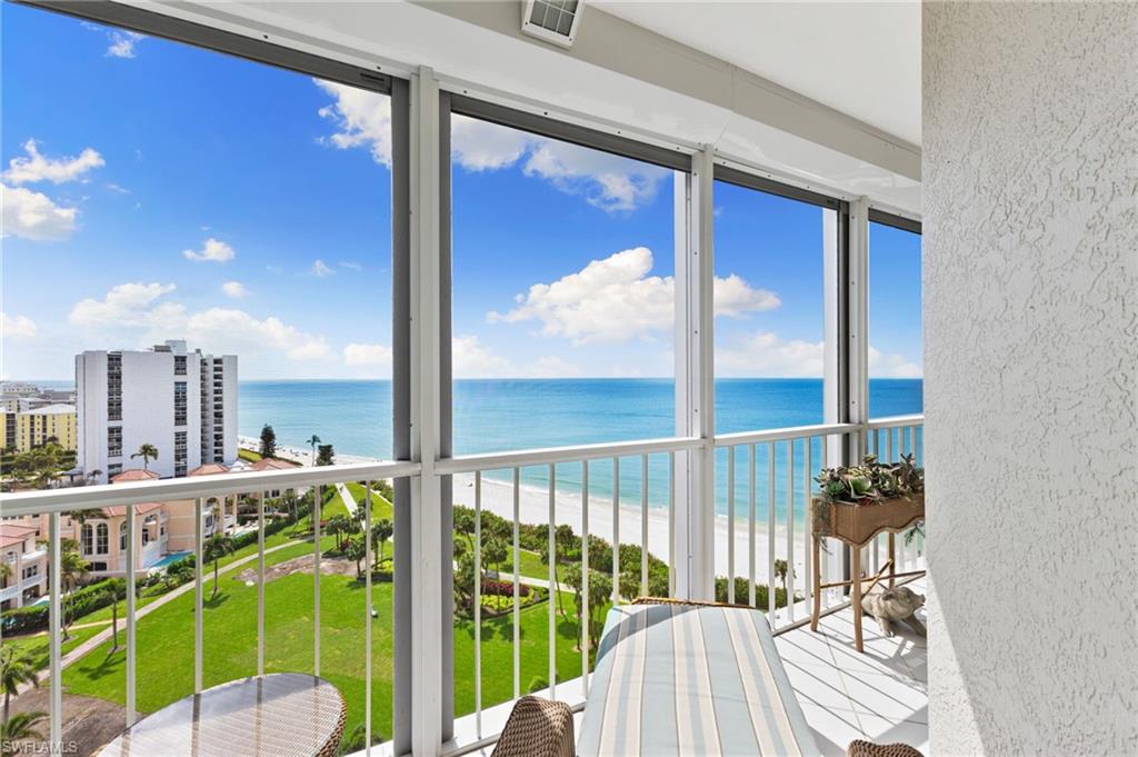 3991 Gulf Shore BLVD N # 1004