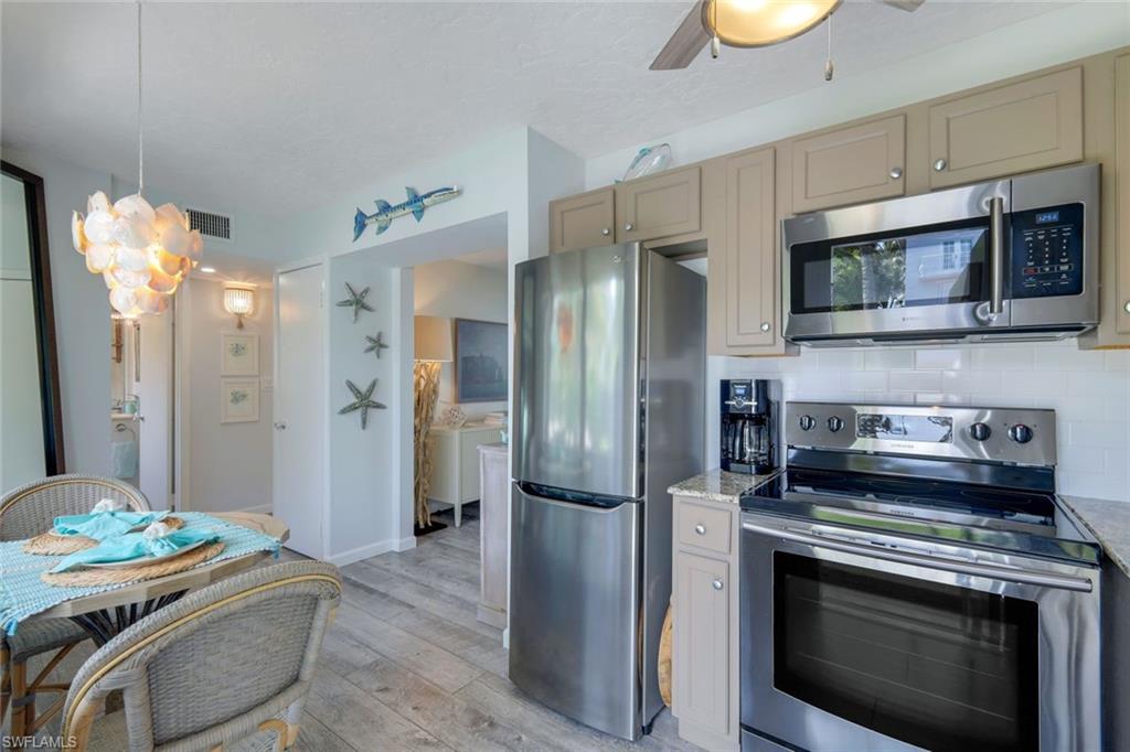 299 8th AVE S # 299A