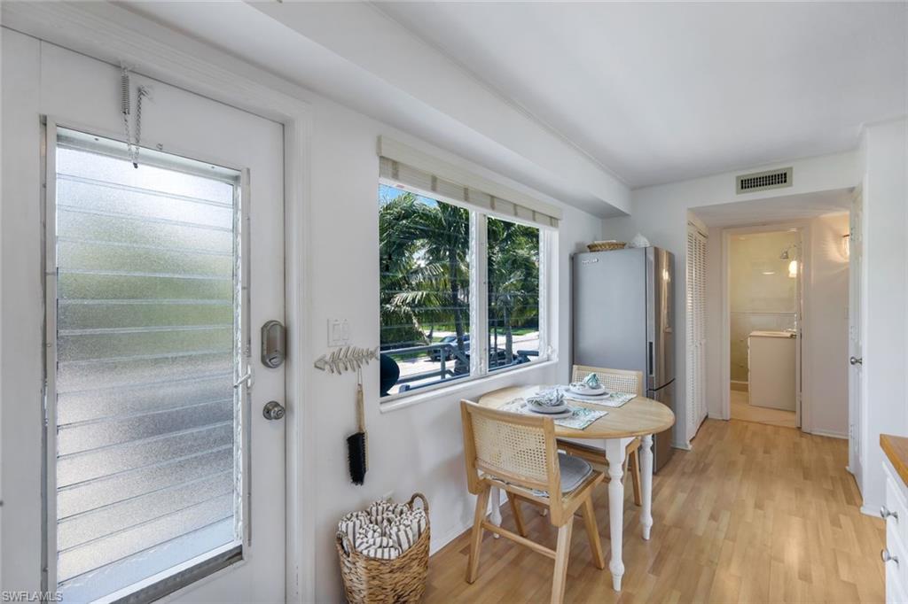 299 8th AVE S # 299B