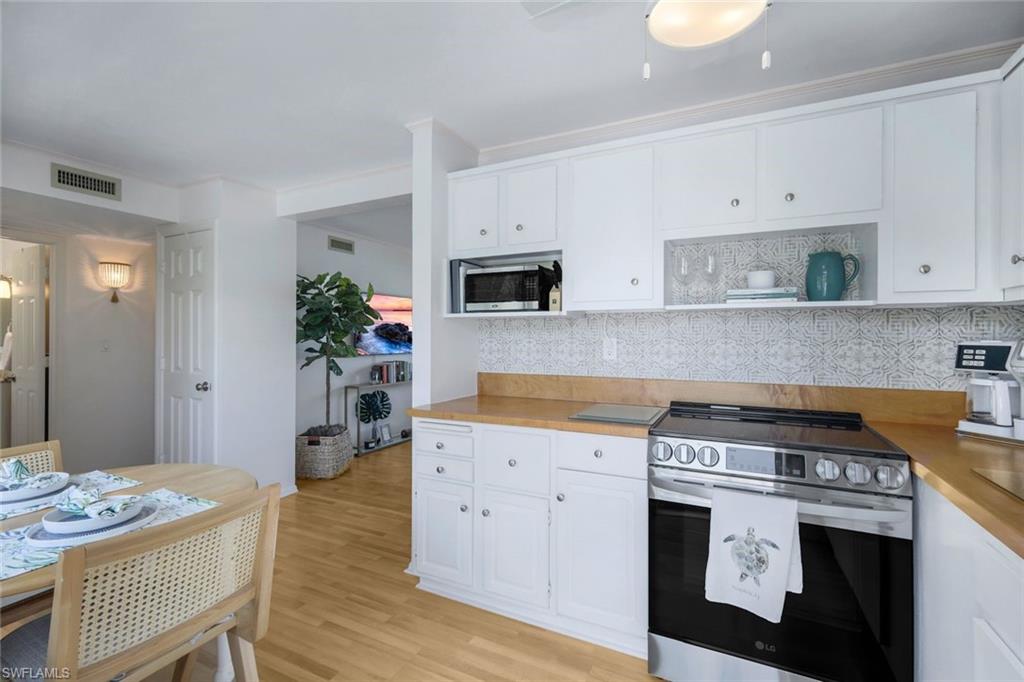 299 8th AVE S # 299B