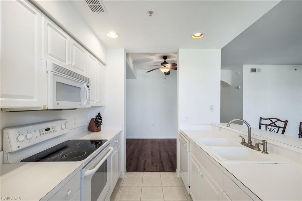 2720 Cypress Trace CIR # 2912