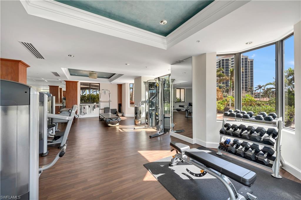6075 Pelican Bay BLVD # 1106