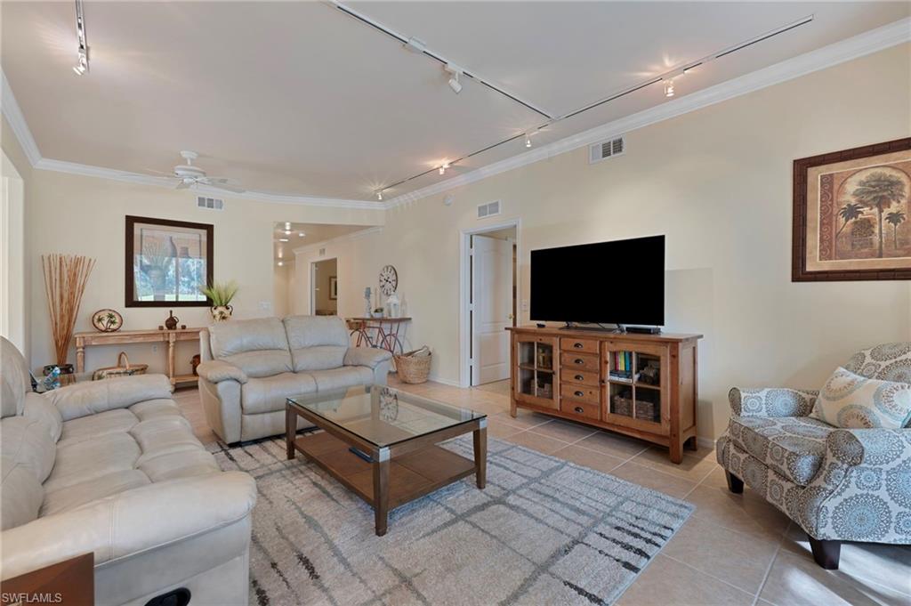 3340 Grand Cypress DR # 102