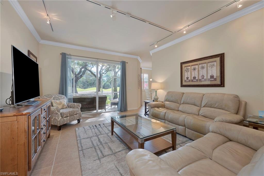3340 Grand Cypress DR # 102