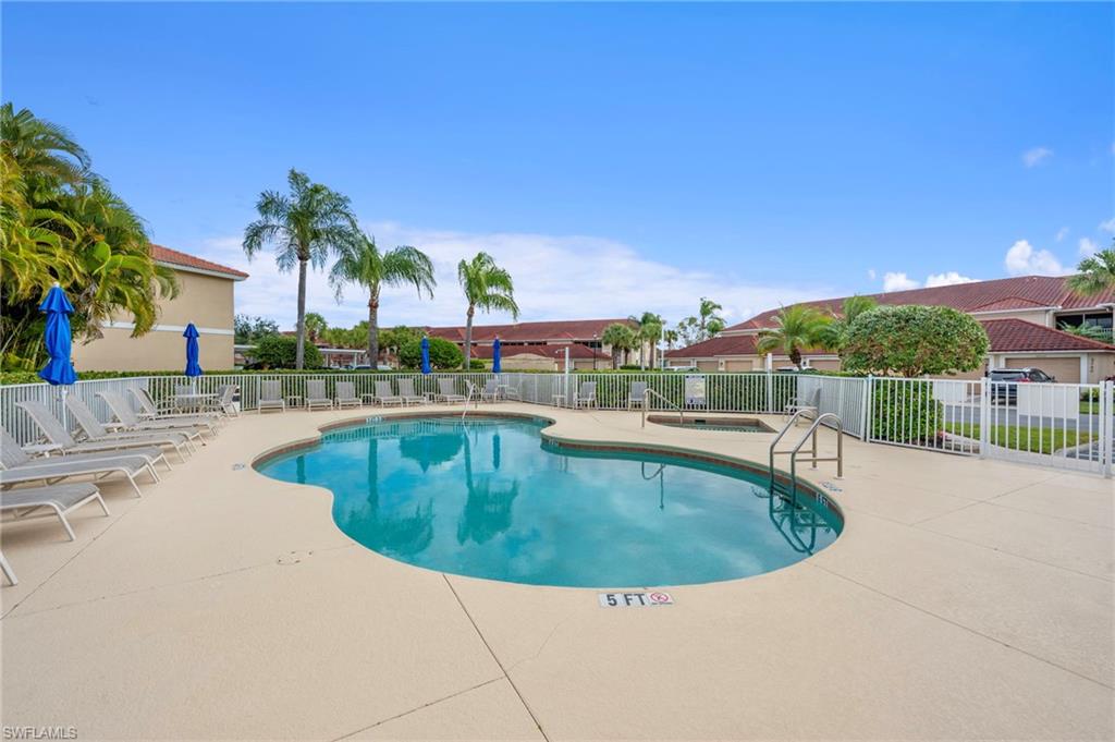 2810 Cypress Trace CIR 2112