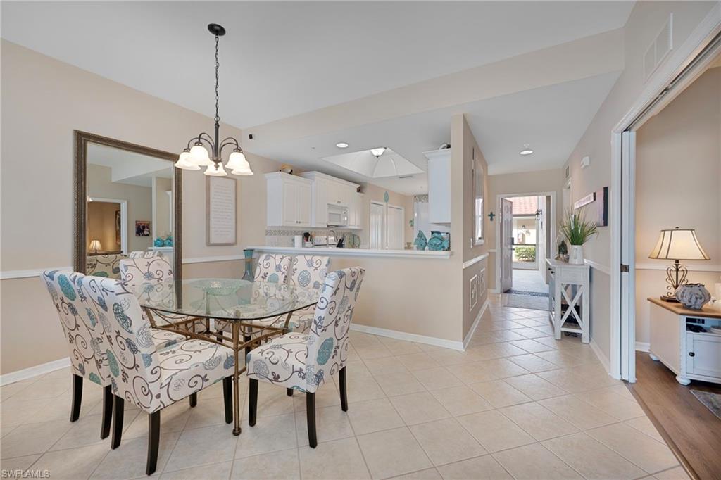 2810 Cypress Trace CIR 2112