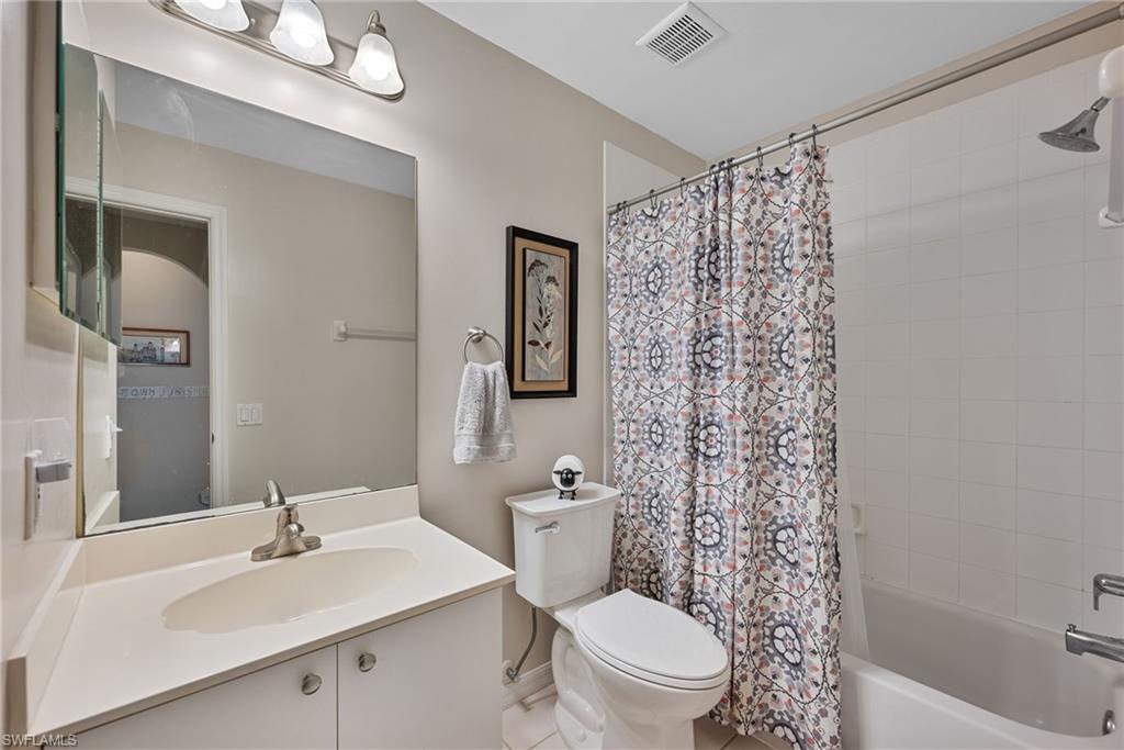 2880 Cypress Trace CIR # 104