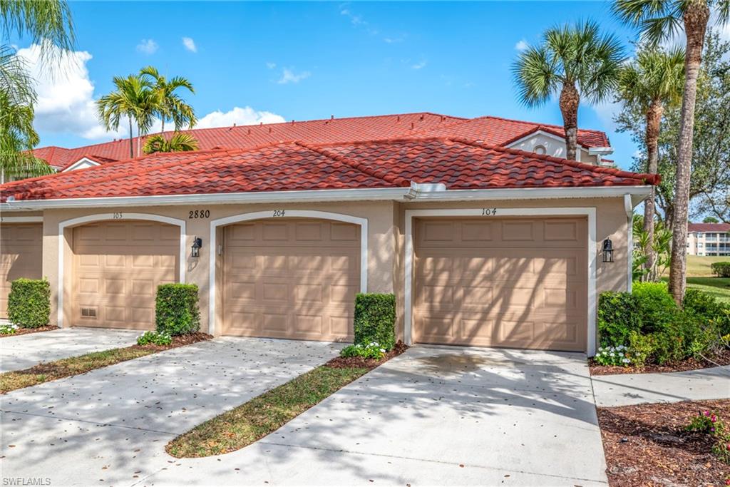 2880 Cypress Trace CIR # 104