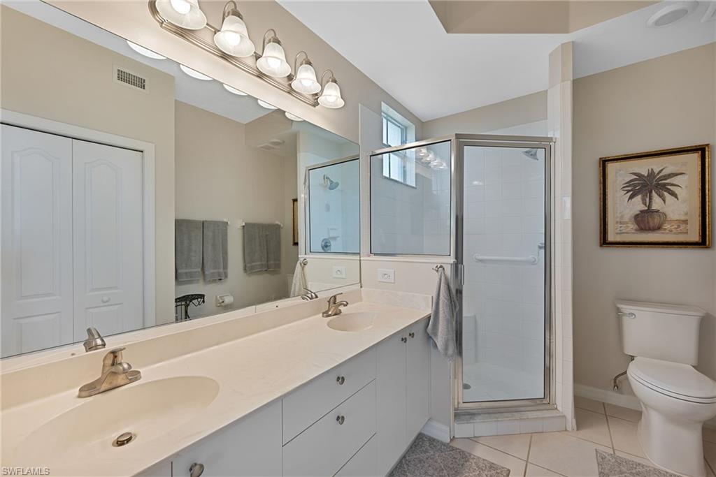 2880 Cypress Trace CIR # 104